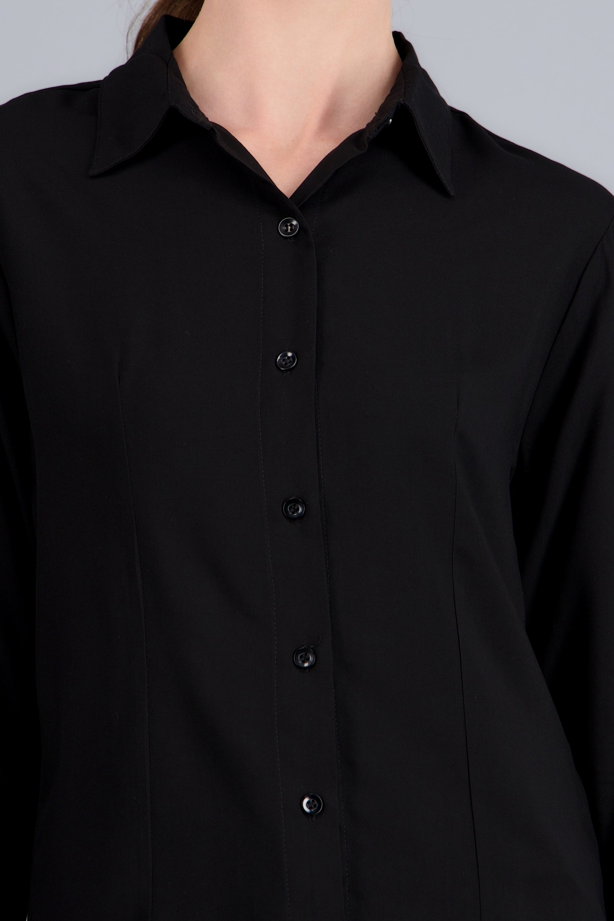 Camisa manga larga con pinzas NEGRO