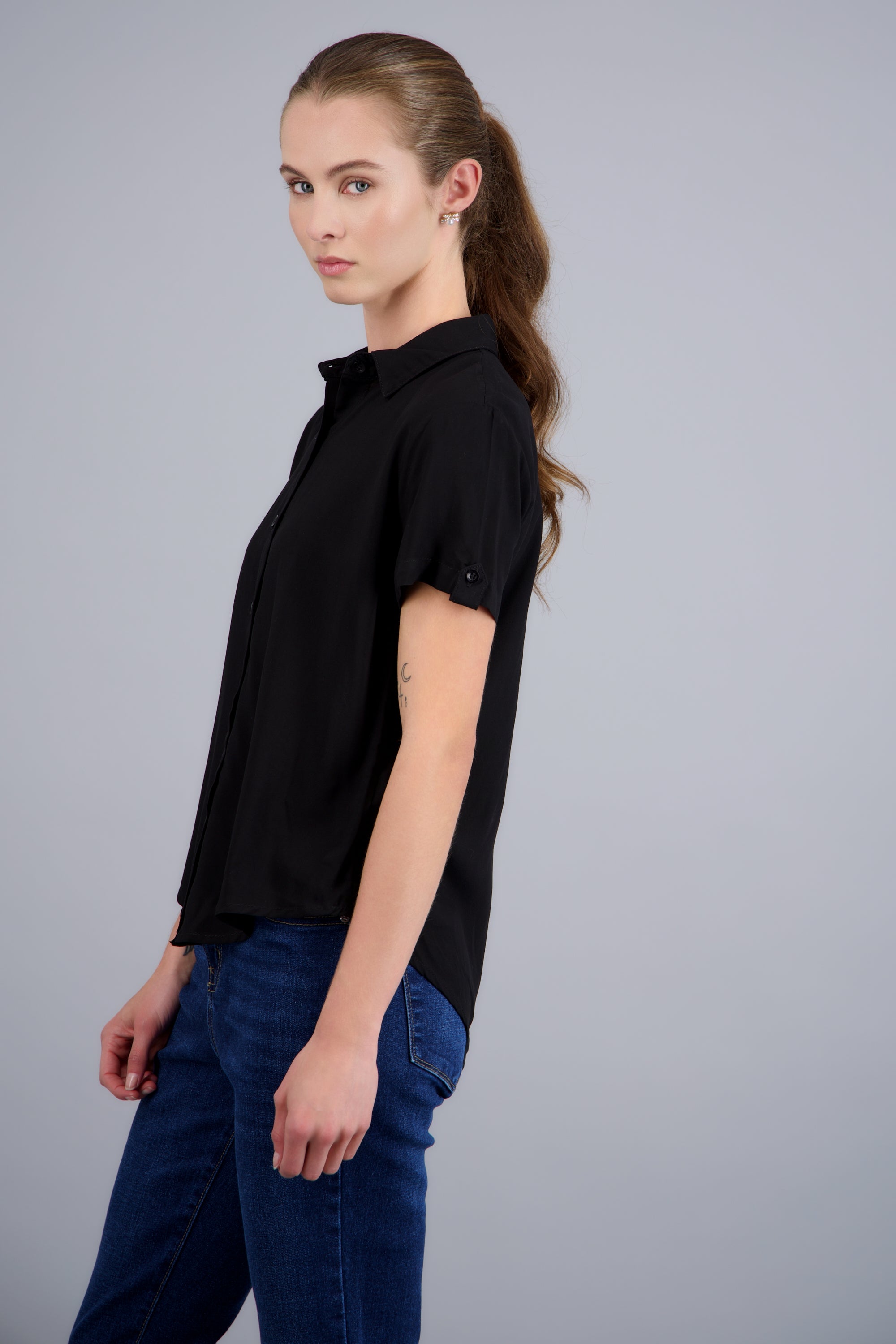 Camisa lisa manga corta NEGRO