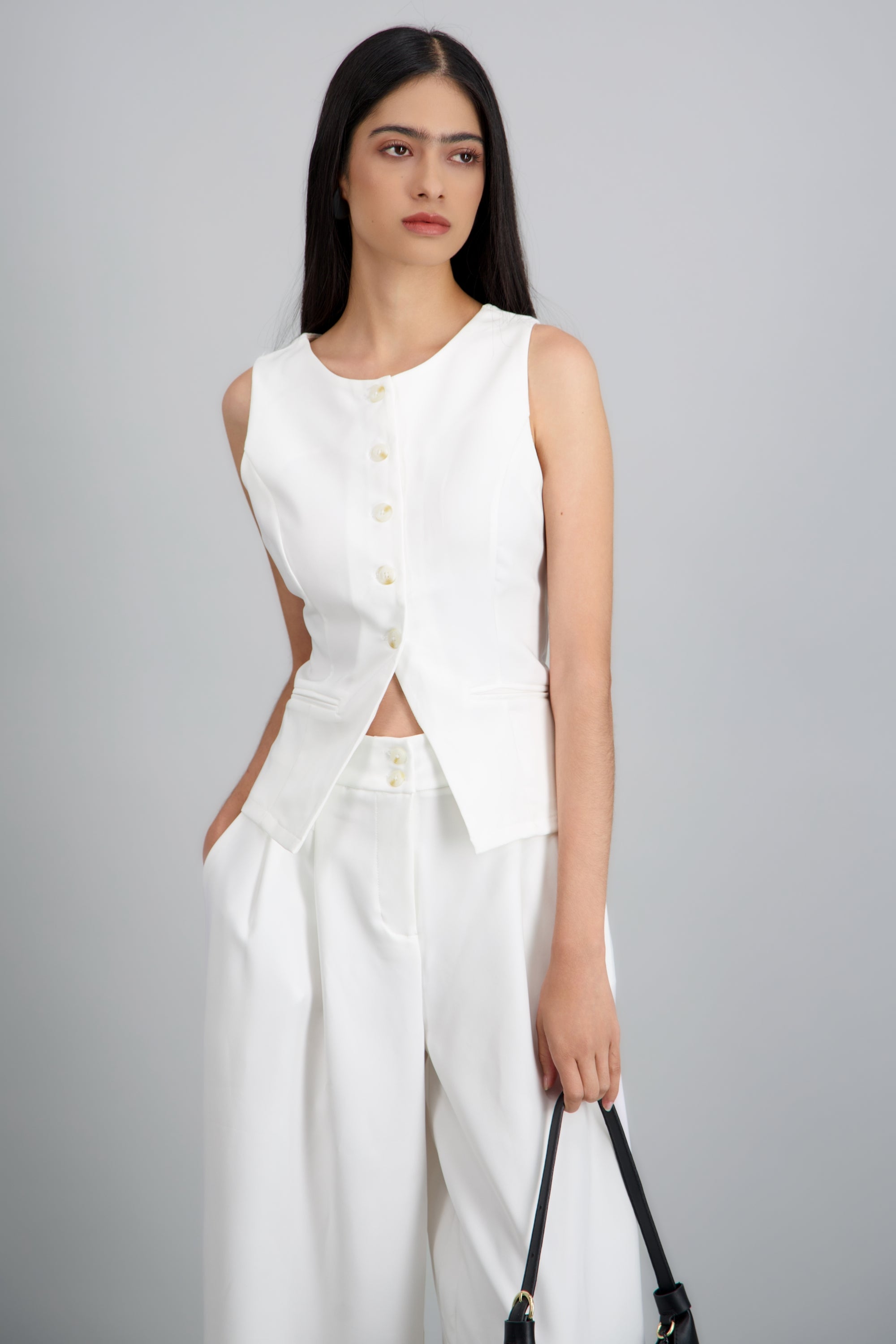Top estilo chaleco con botones BLANCO