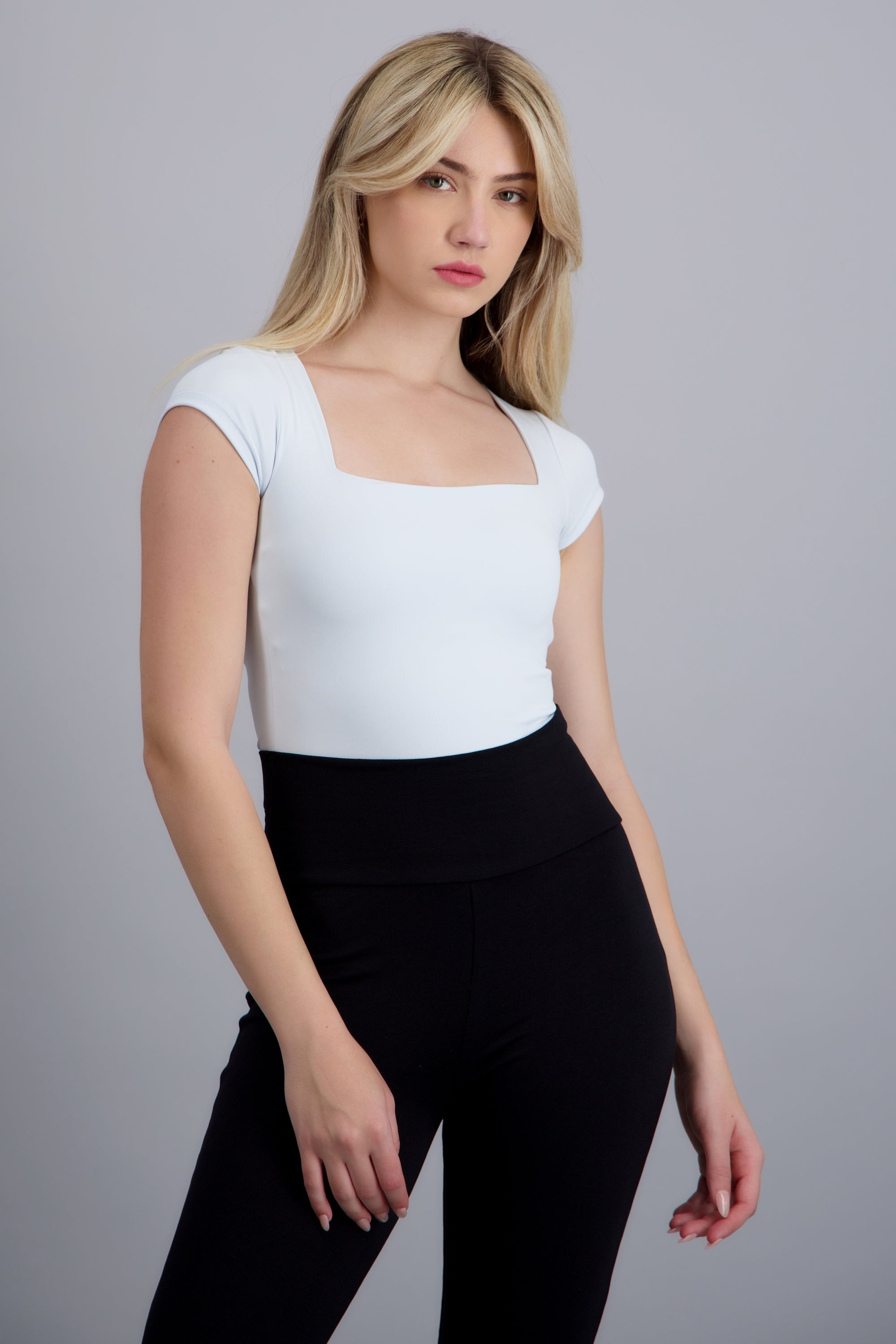 Bodysuit escote cuadrado AZUL PASTEL