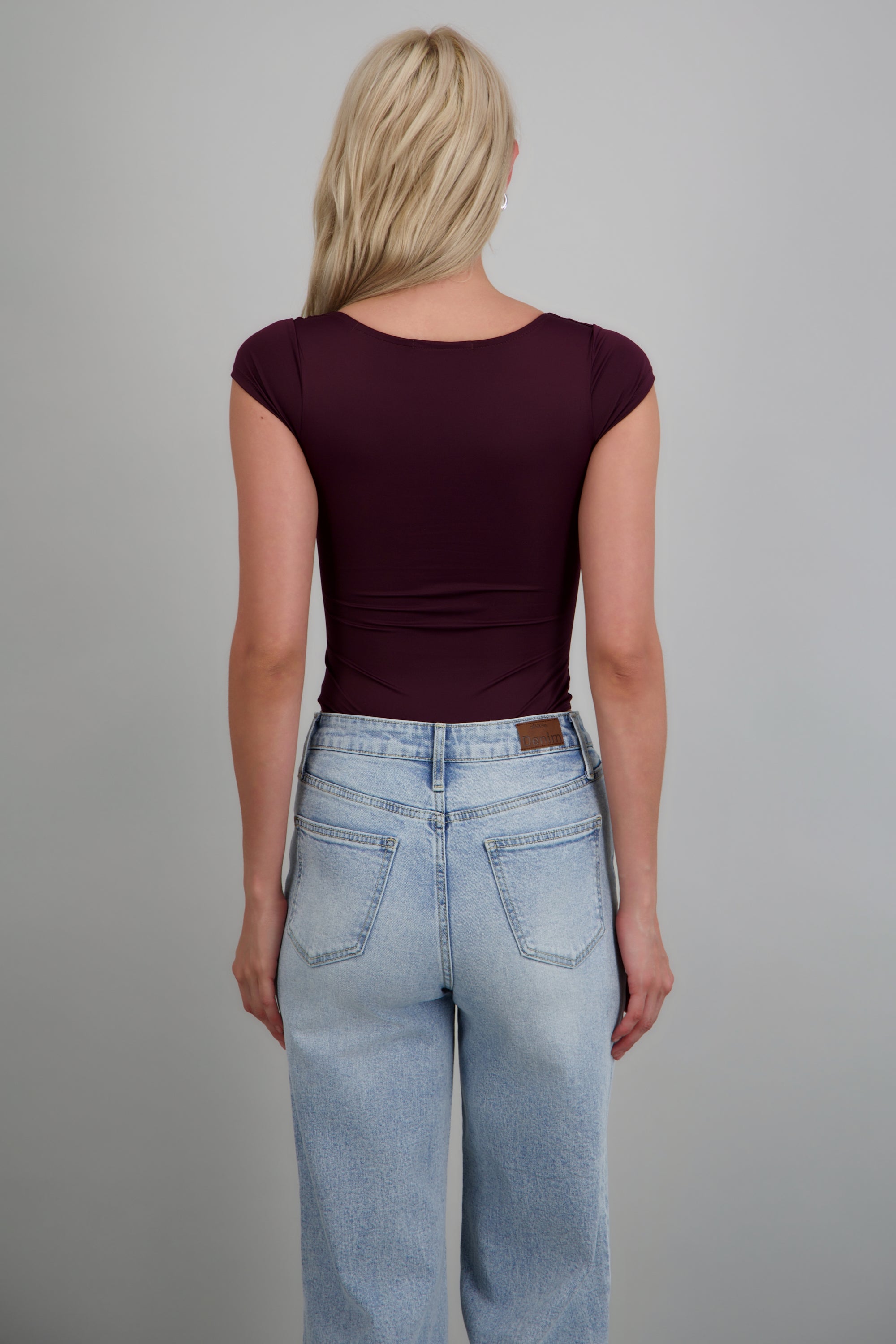 Bodysuit escote cuadrado CIRUELA