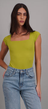 APPLE GREEN