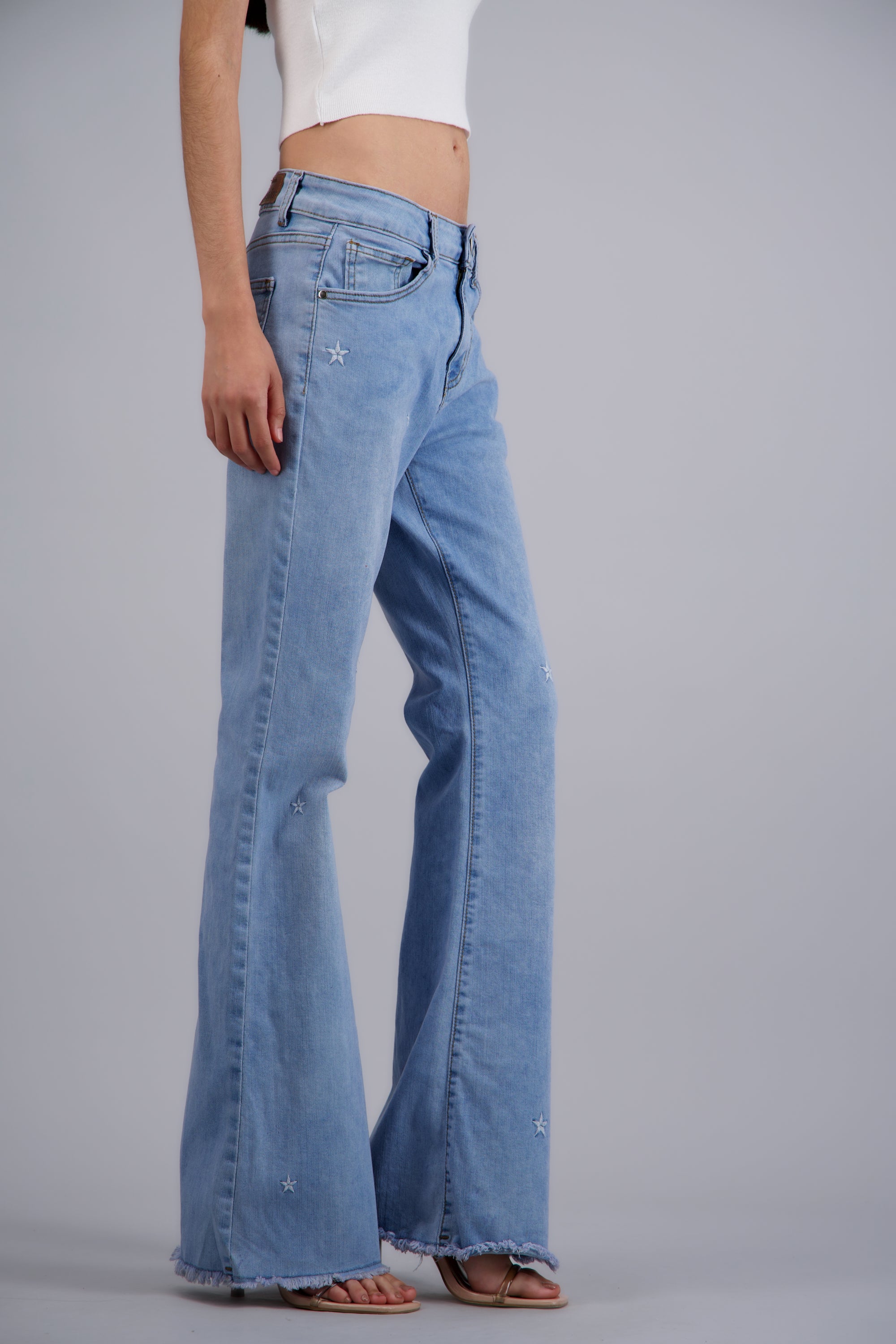 Jeans flare estrellas minis LIGHT WASH