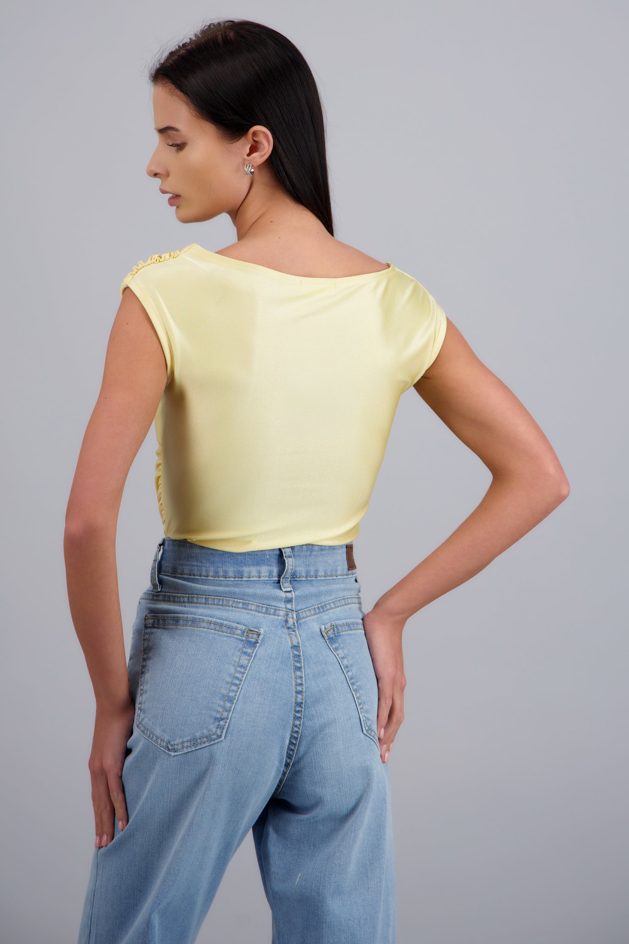 Body detalle drapeado AMARILLO PASTEL