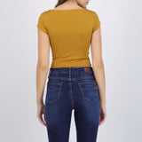 Top liso escote cuadrado manga corta
