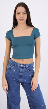 Top liso escote cuadrado manga corta