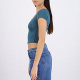 Top liso escote cuadrado manga corta