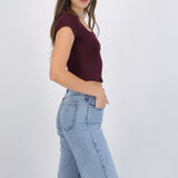 Top liso escote cuadrado manga corta