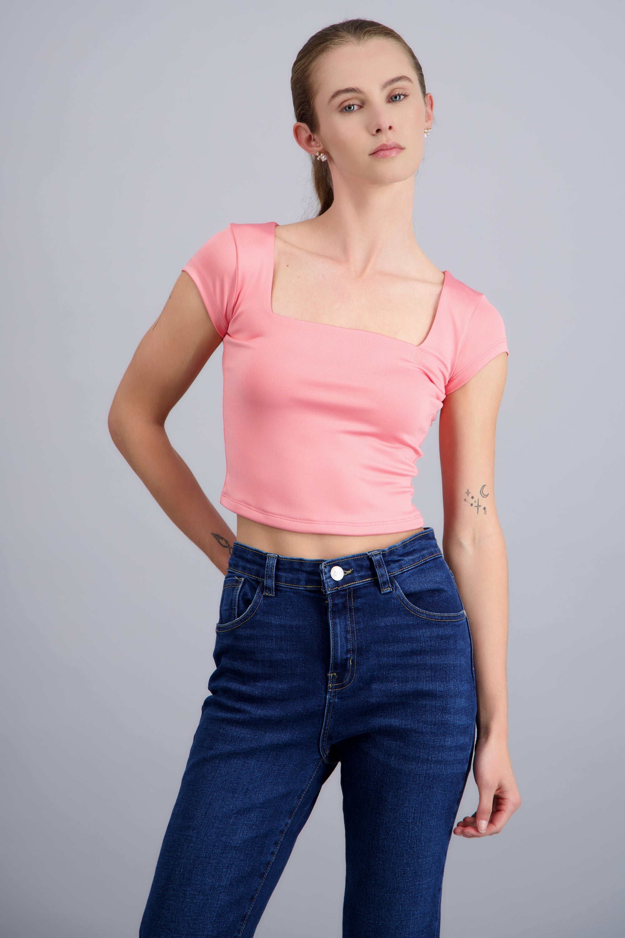 Top liso escote cuadrado manga corta CORAL