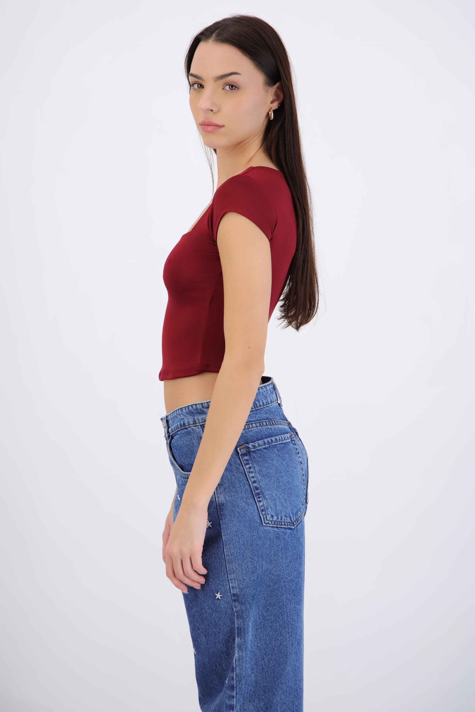 Top liso escote cuadrado manga corta