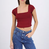Top liso escote cuadrado manga corta