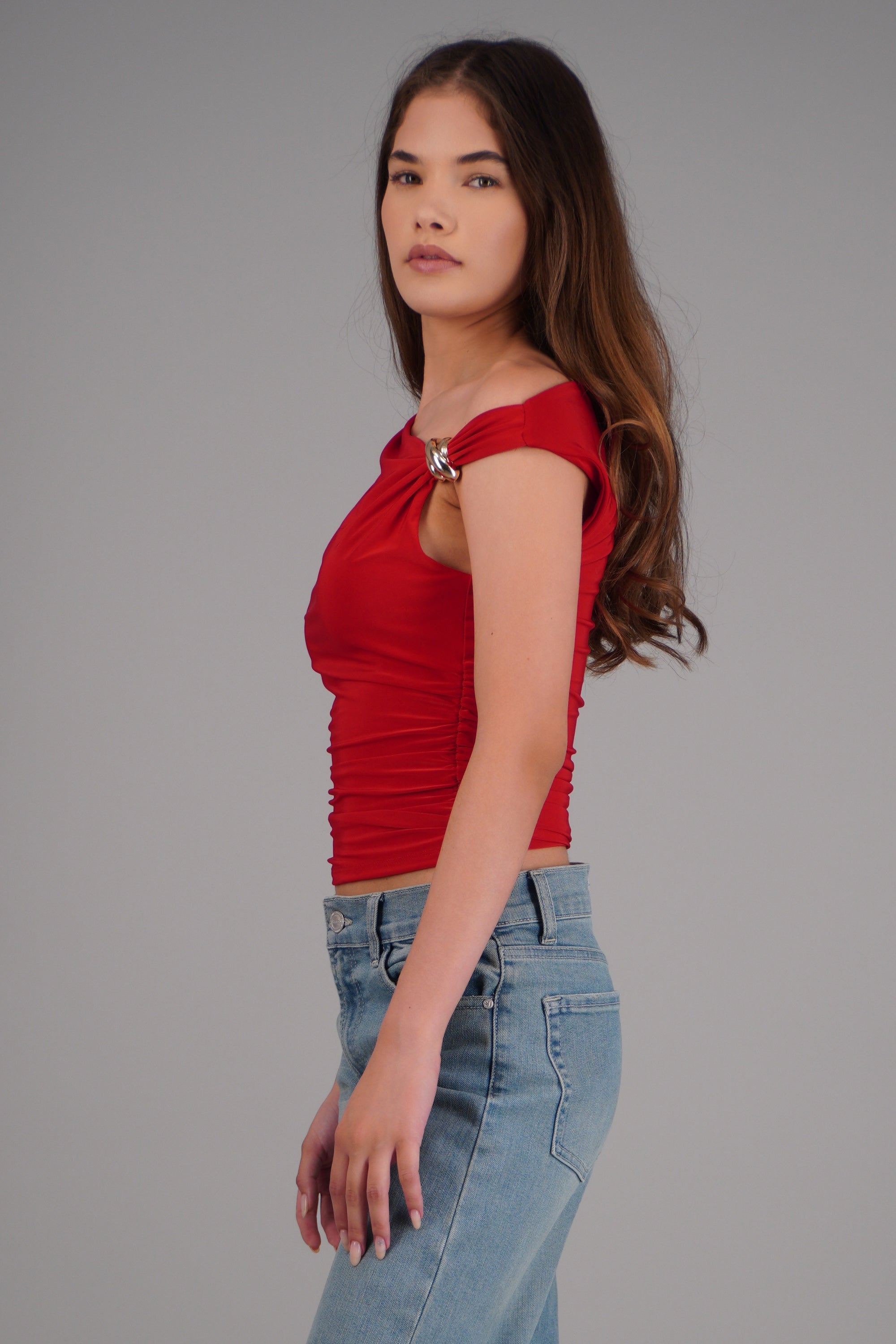 Top drapeado detalle argolla ROJO