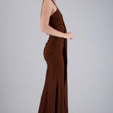 Vestido escote profundo frunces