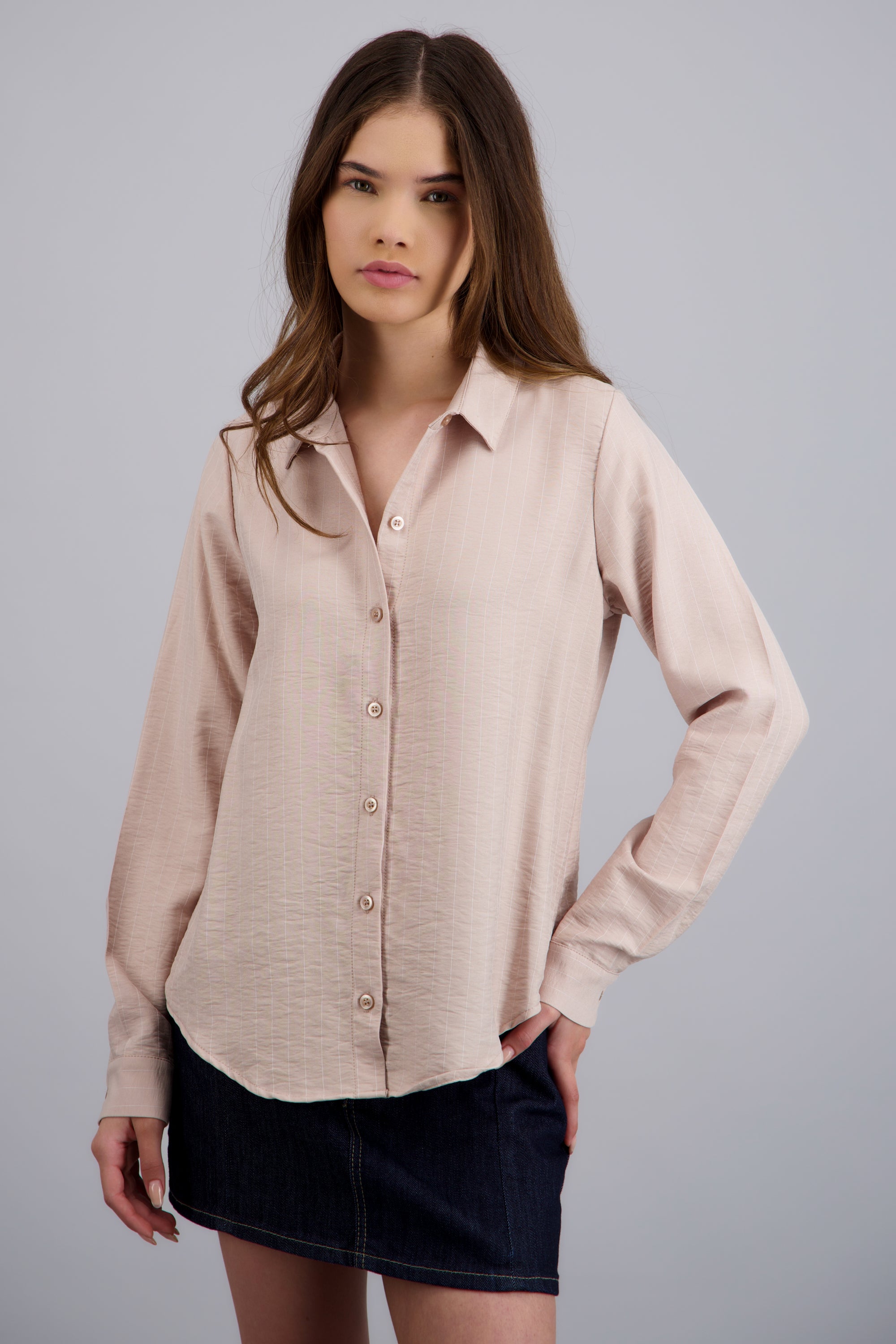 Camisa corta con textura ARENA