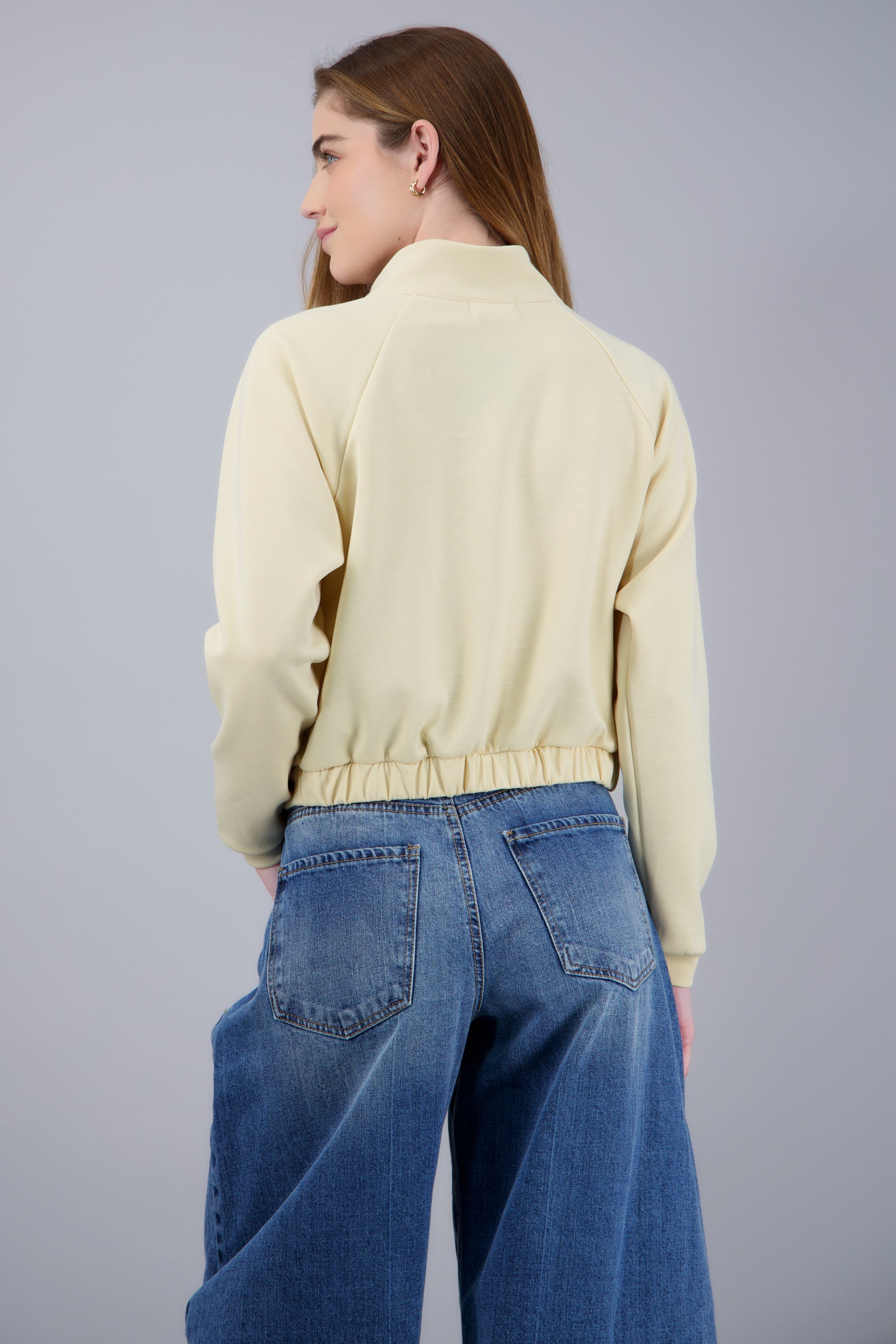 Sudadera ligera tacto suave cierre metálico AMARILLO PASTEL