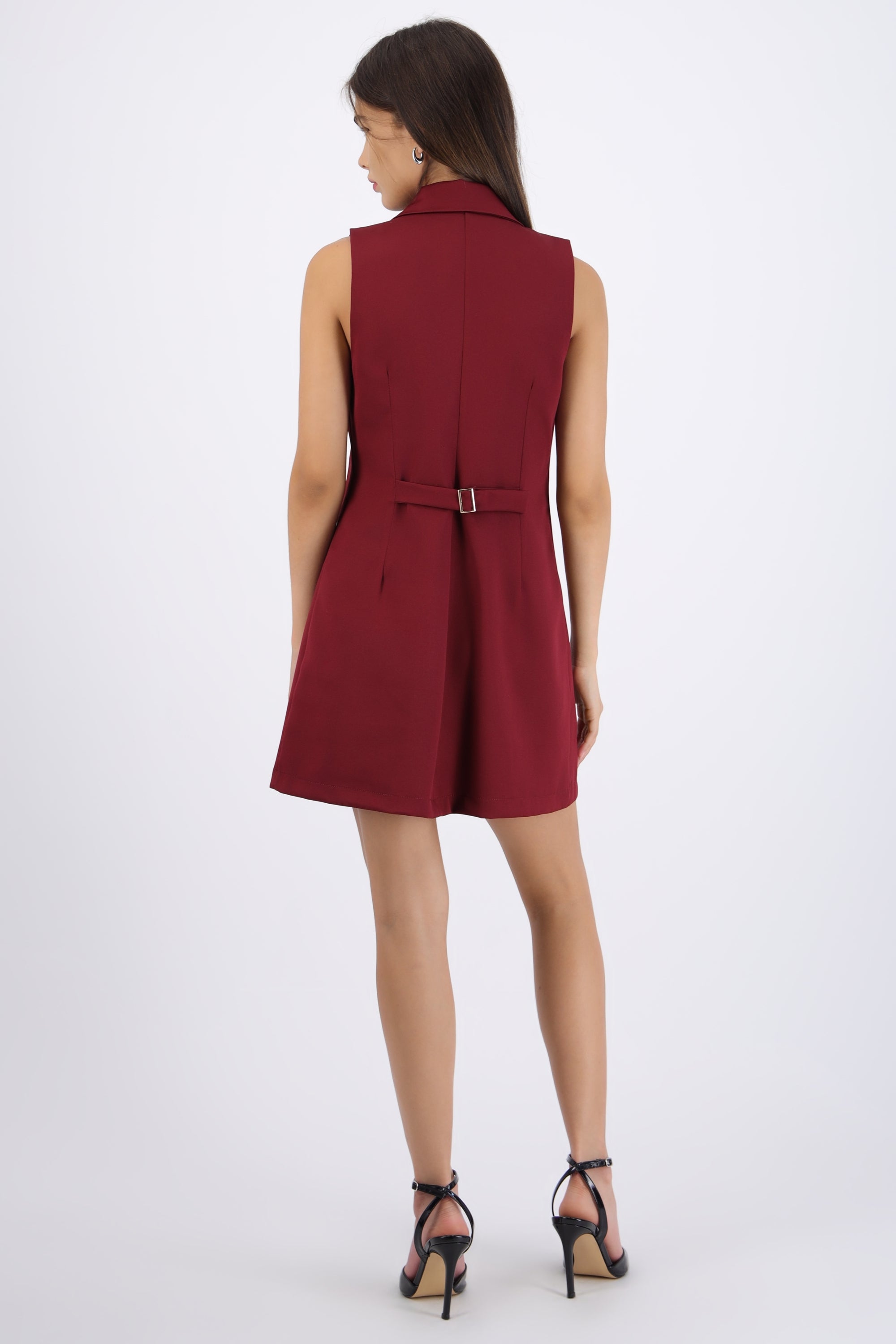 Vestido blazer tableado con botones VINO