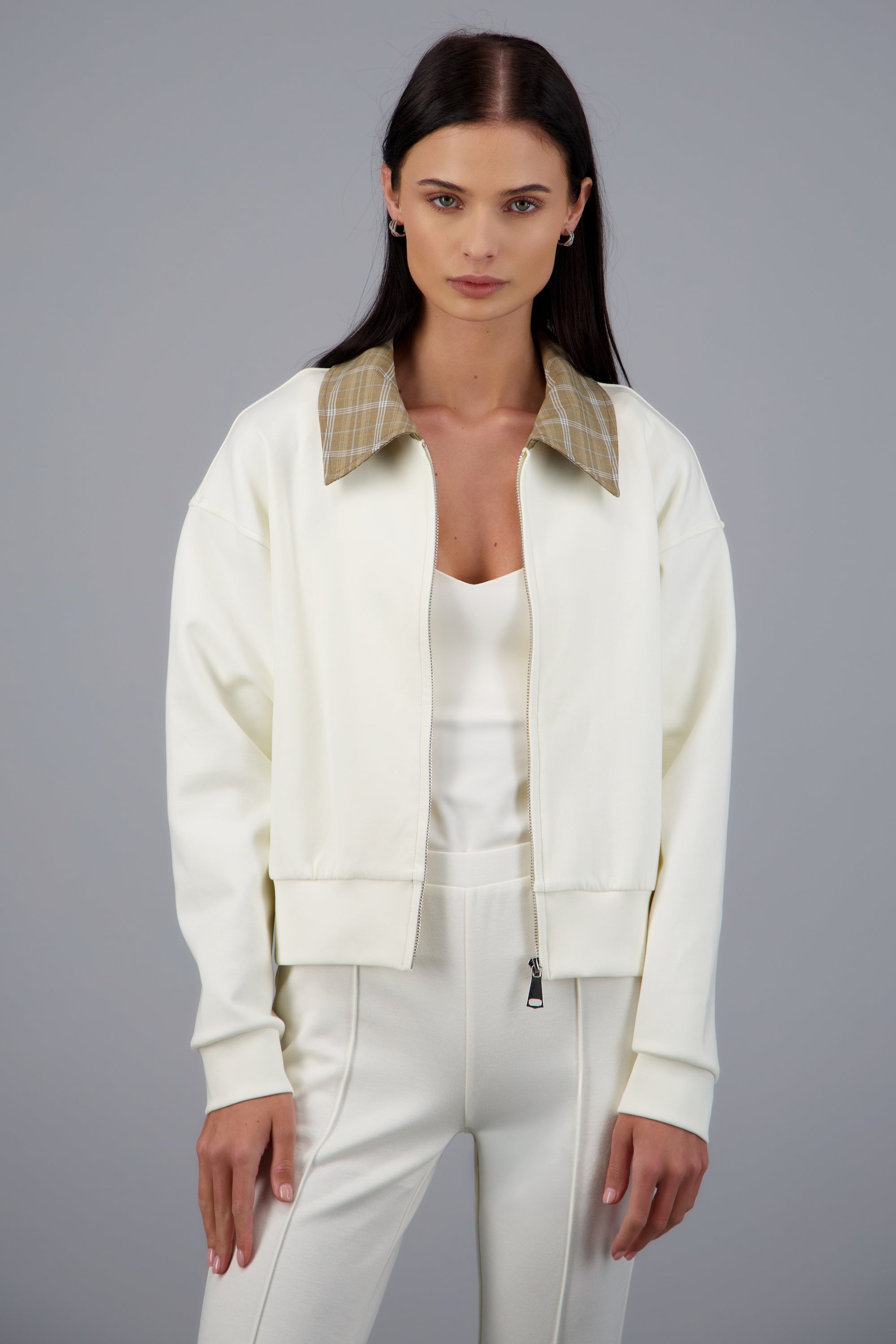 Chamarra ligera detalle cuello BLANCO COMBO