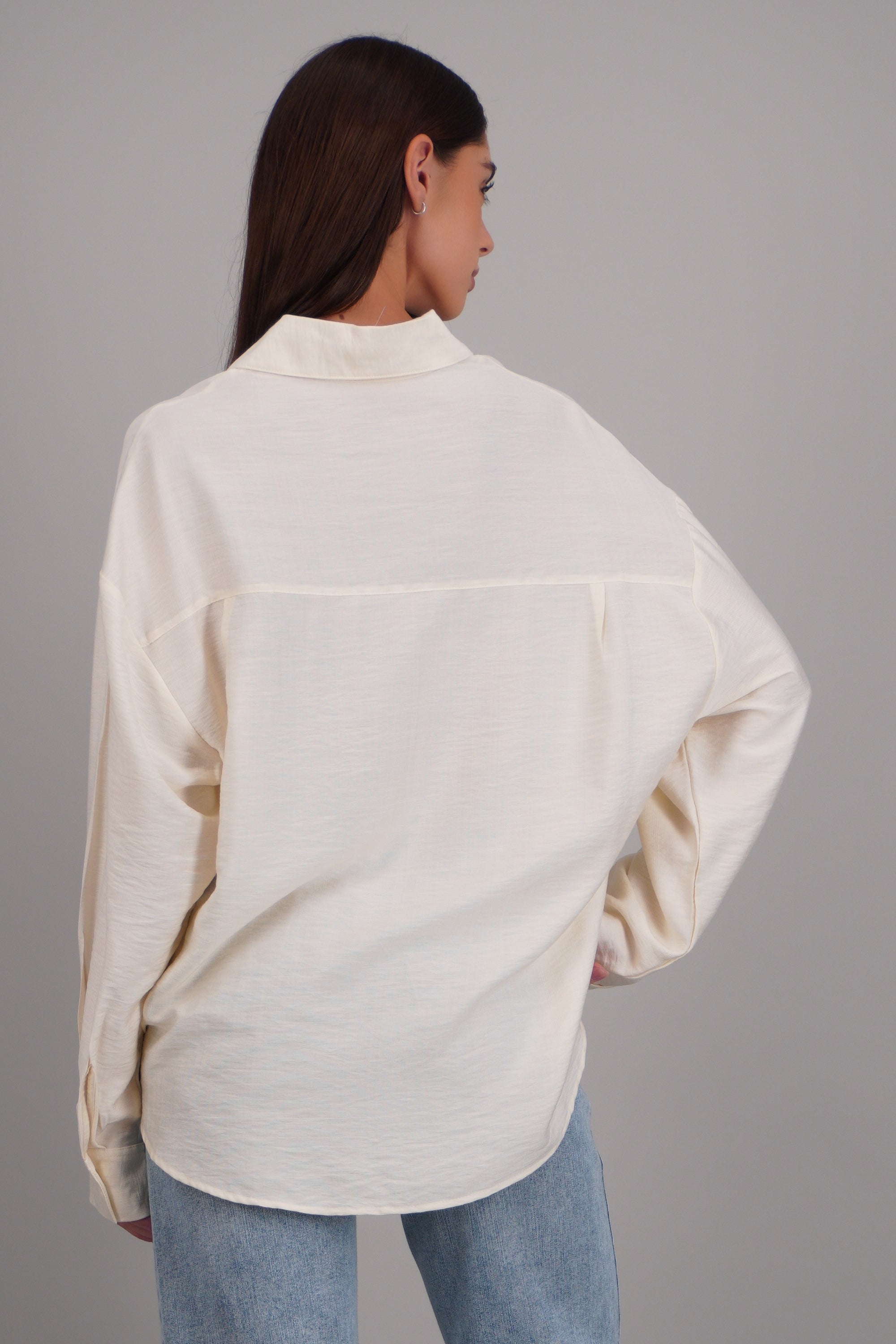 Camisa larga con puños HUESO