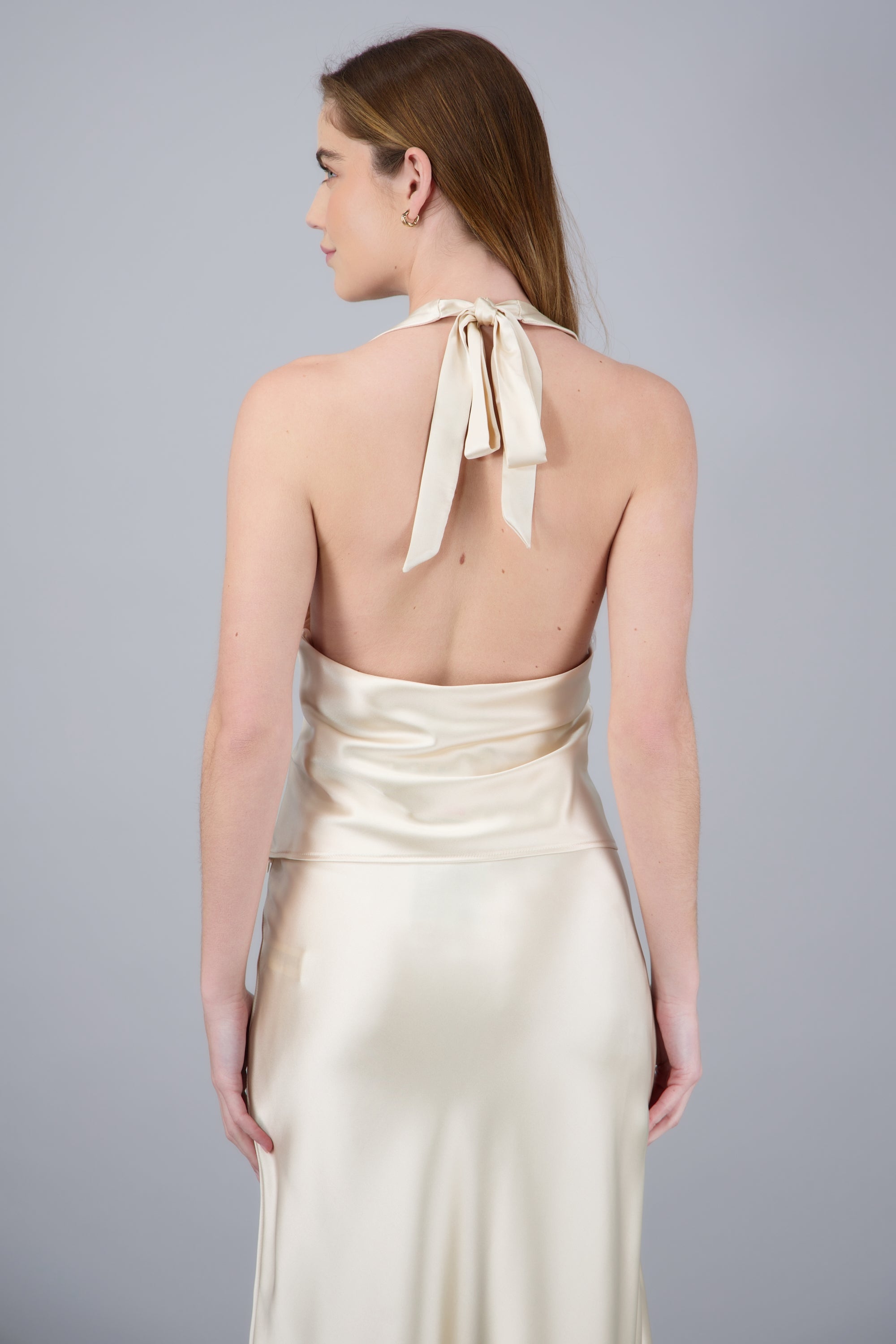 Top amarre halter satinado CREMA