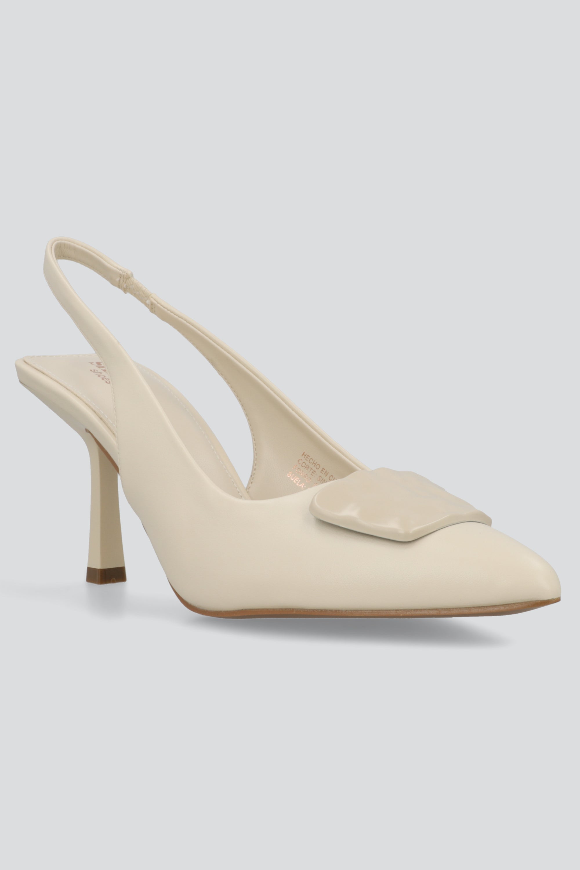Tacon pointy hebilla sling back HUESO
