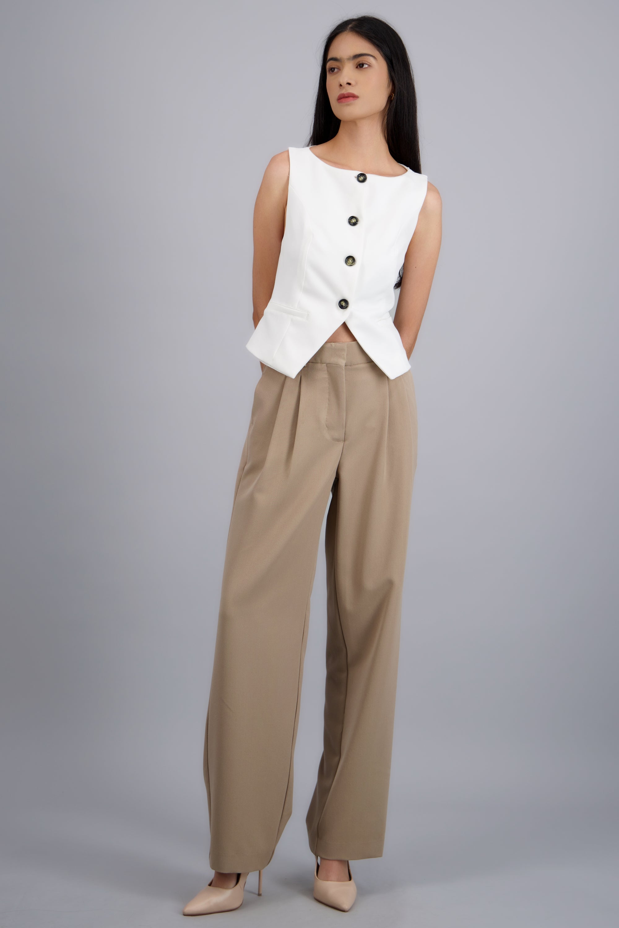 Pantalon sastre effortless con pinzas BEIGE