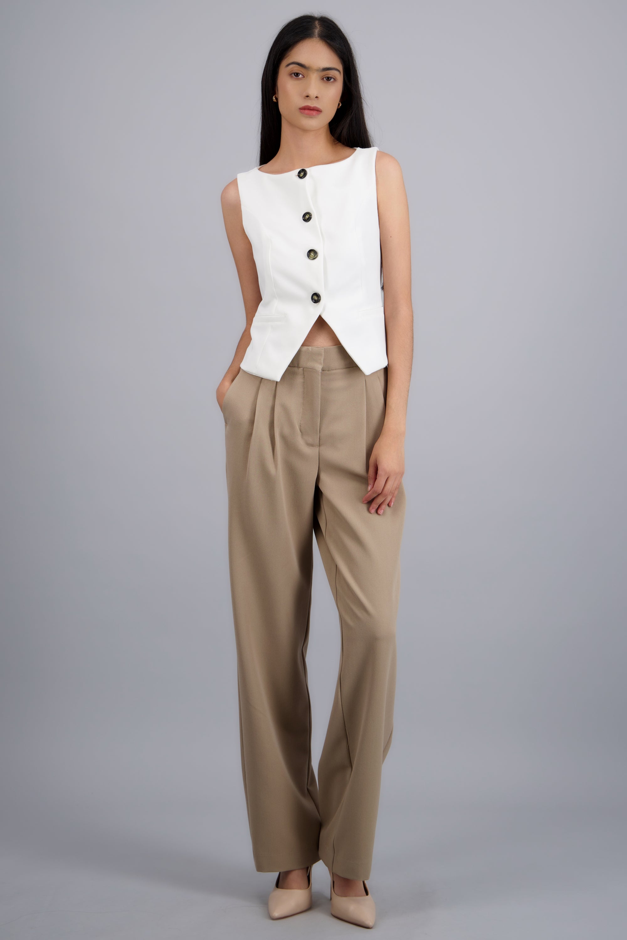 Pantalon sastre effortless con pinzas BEIGE