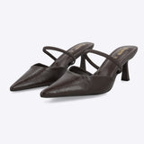 Tacon pointy liso sling back