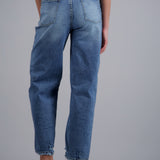 MEDIUM WASH