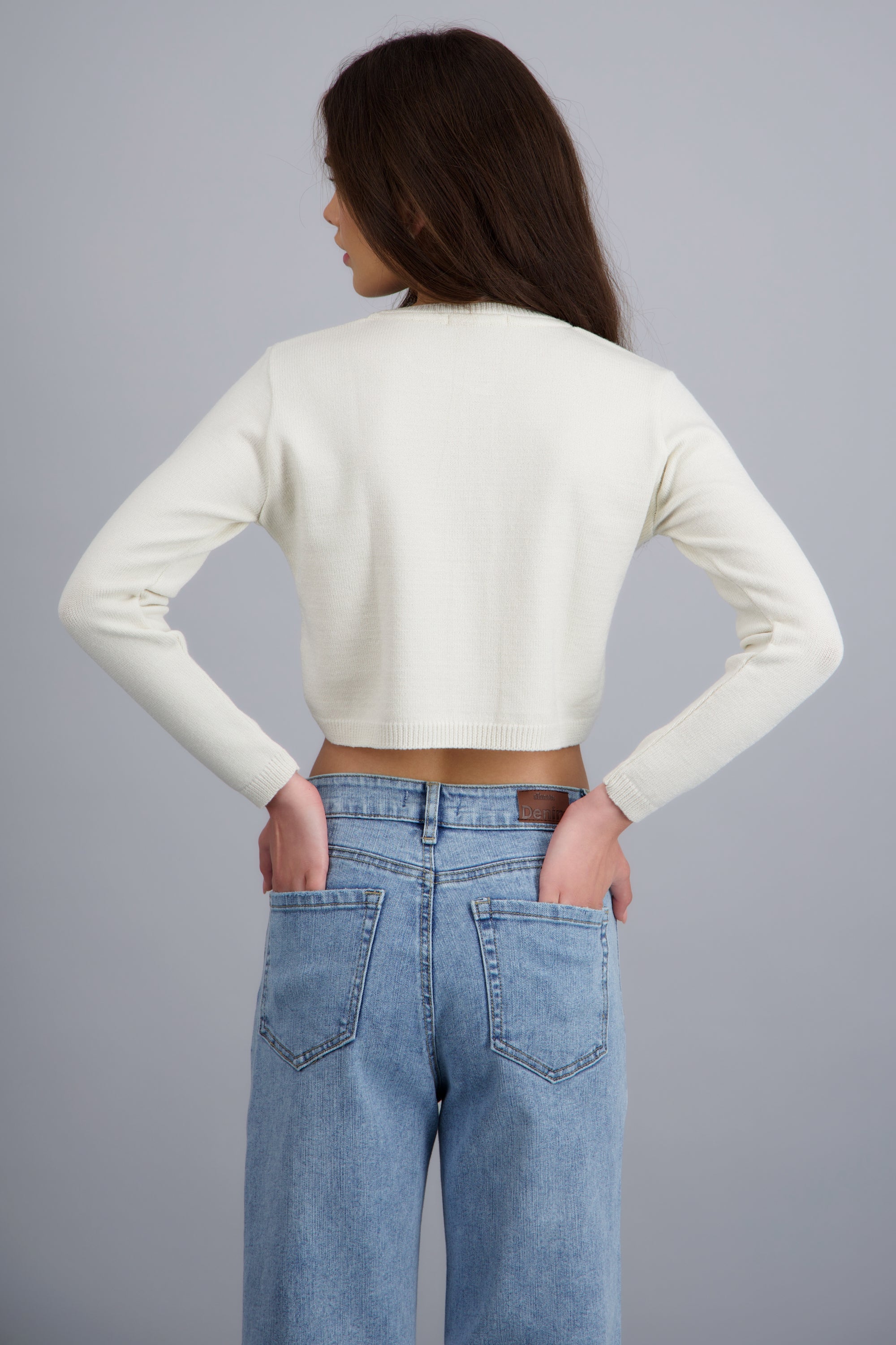 Cardigan detalle bordado corazones HUESO