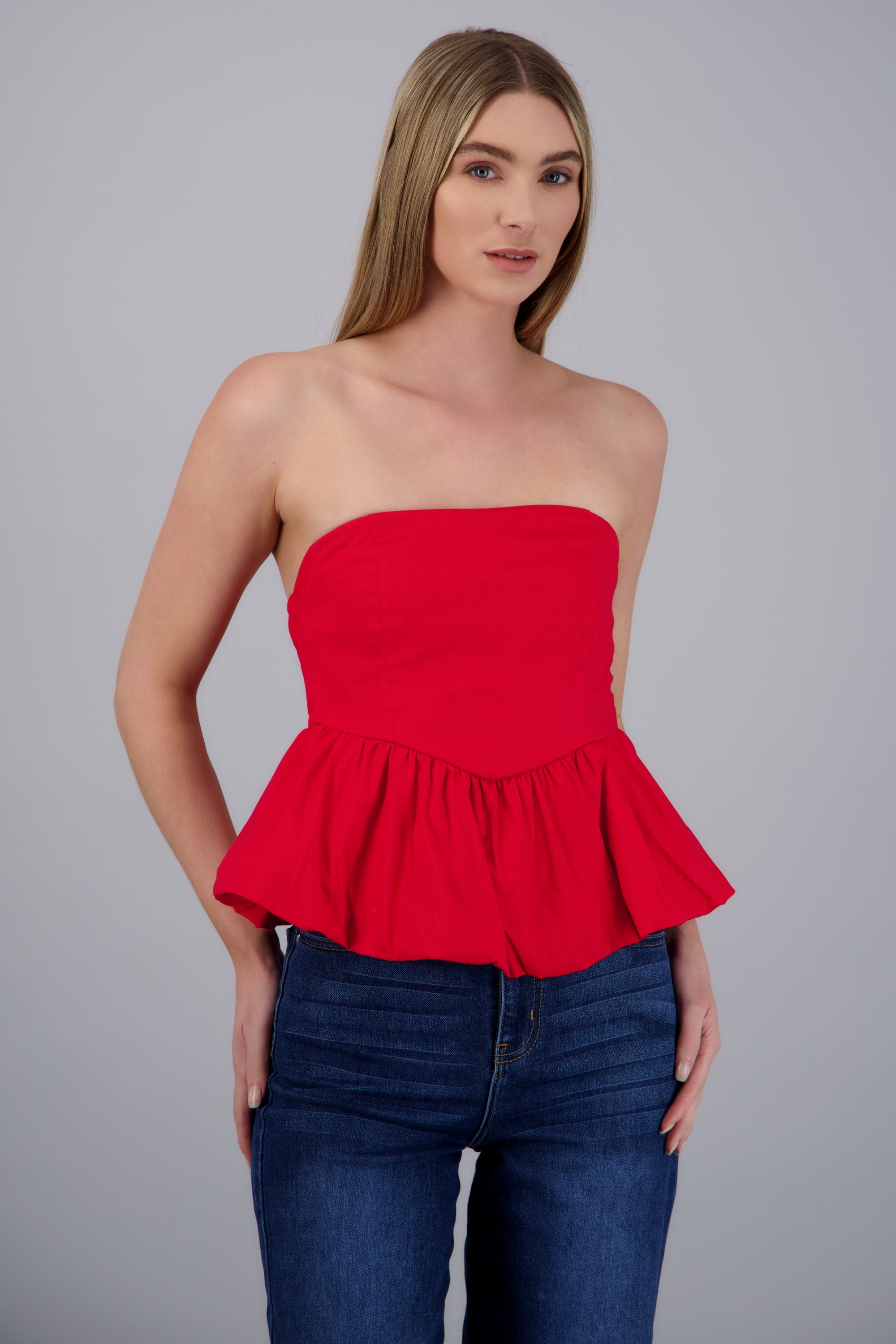 Top strapless detalle burbuja ROJO