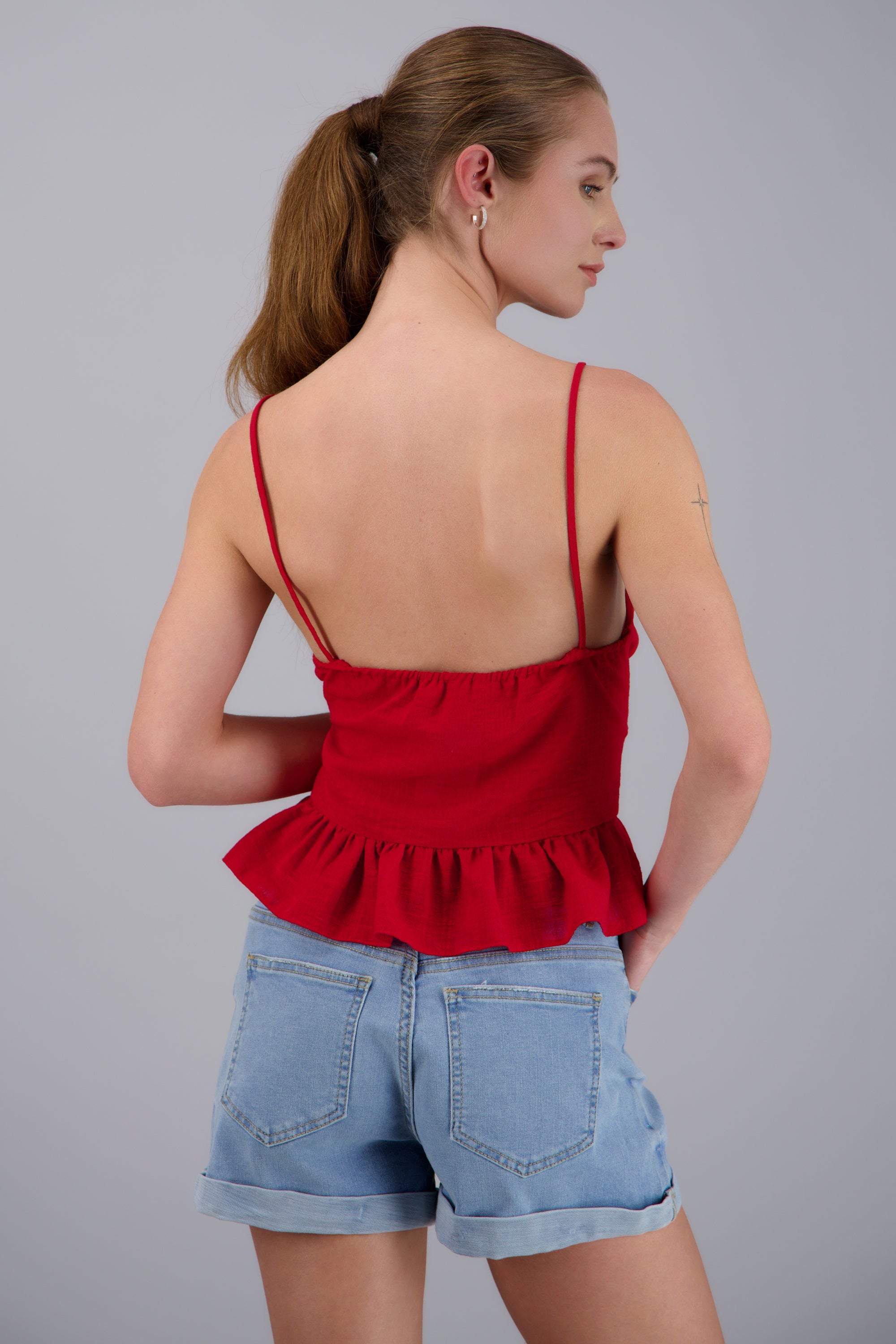 Blusa tirantes olan detalle moño ROJO