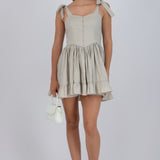 Vestido mini detalle botones