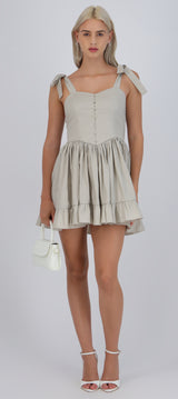 Vestido mini detalle botones
