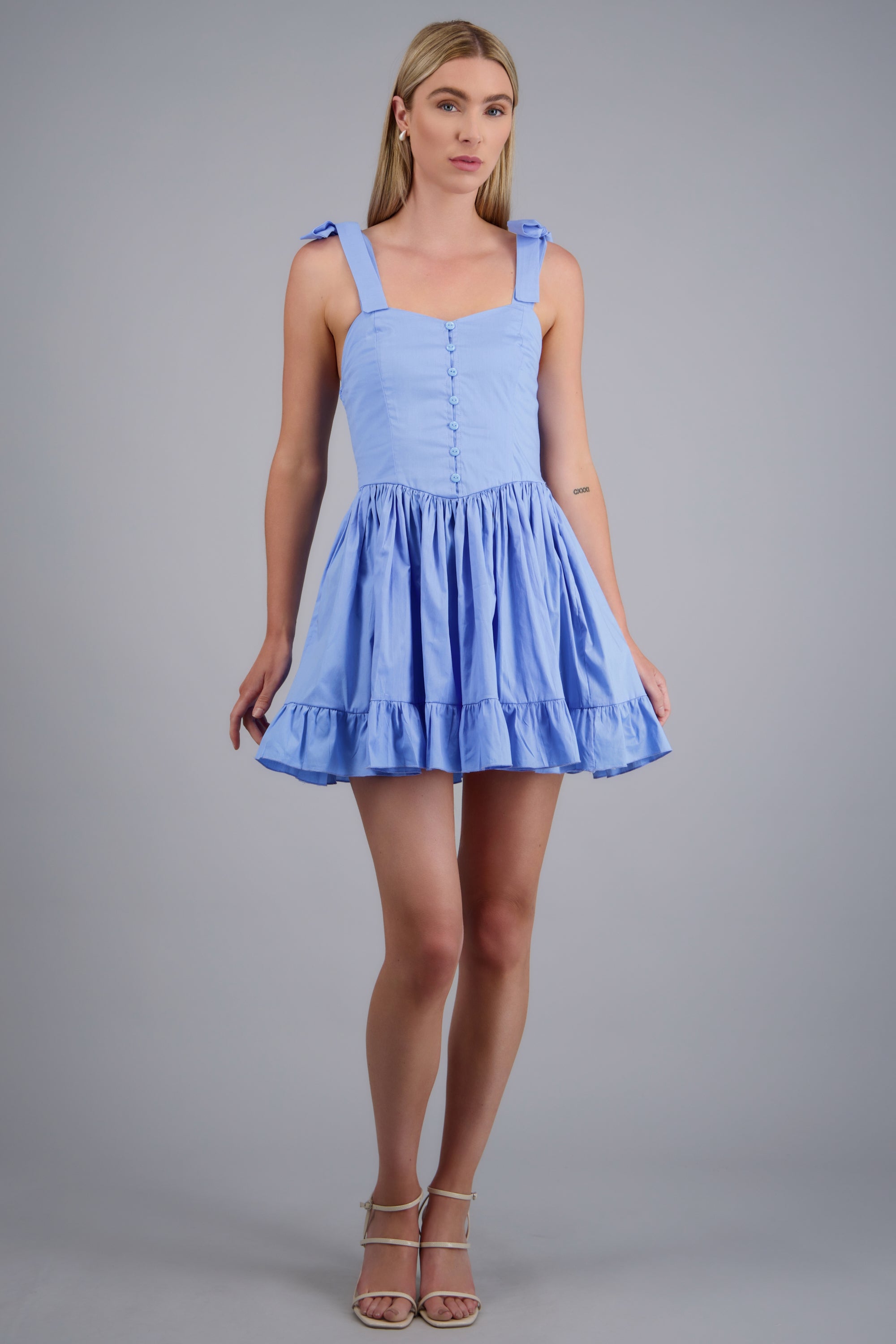 Vestido mini detalle botones AZUL PASTEL