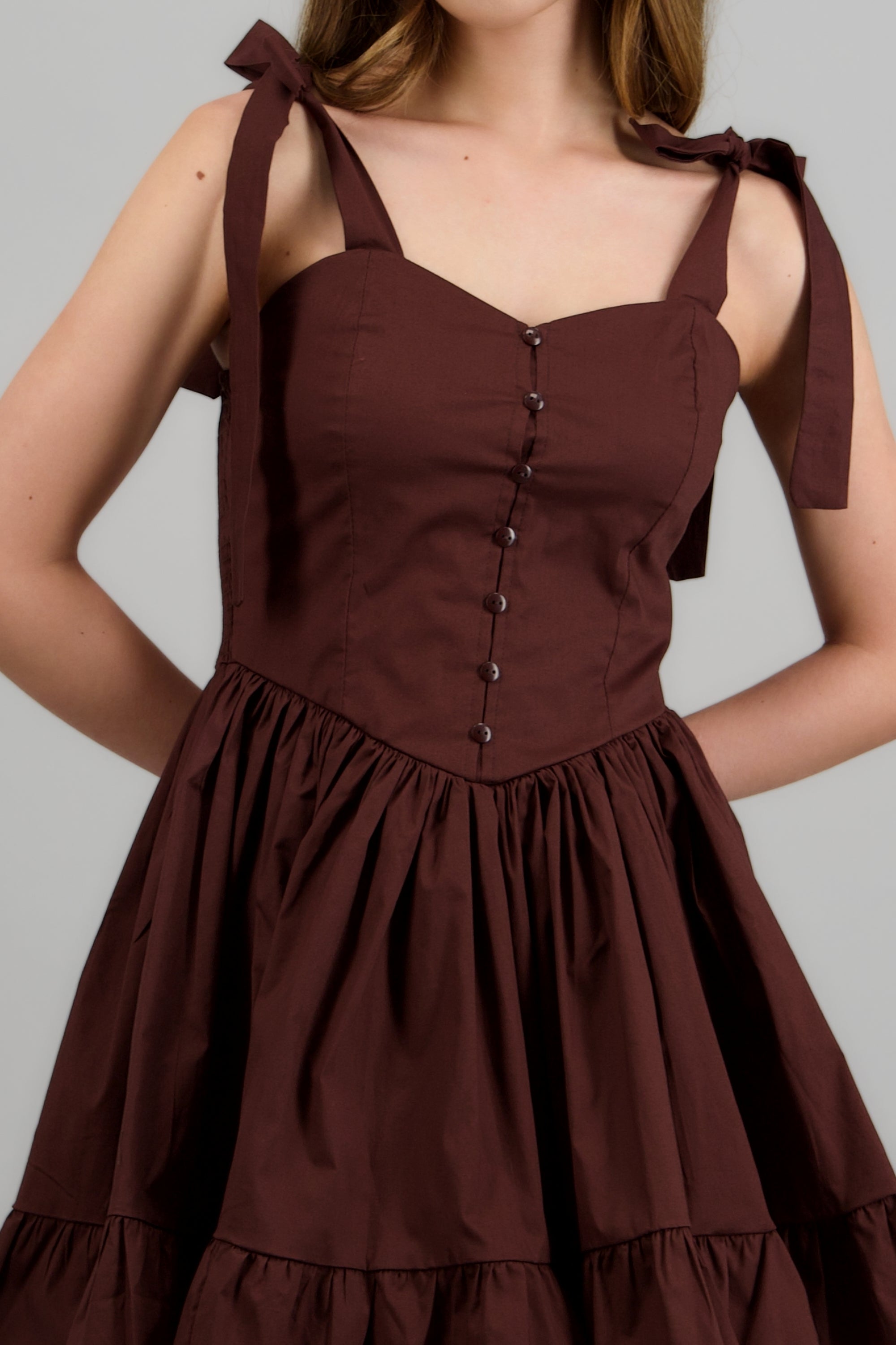 Vestido mini detalle botones CHOCOLATE