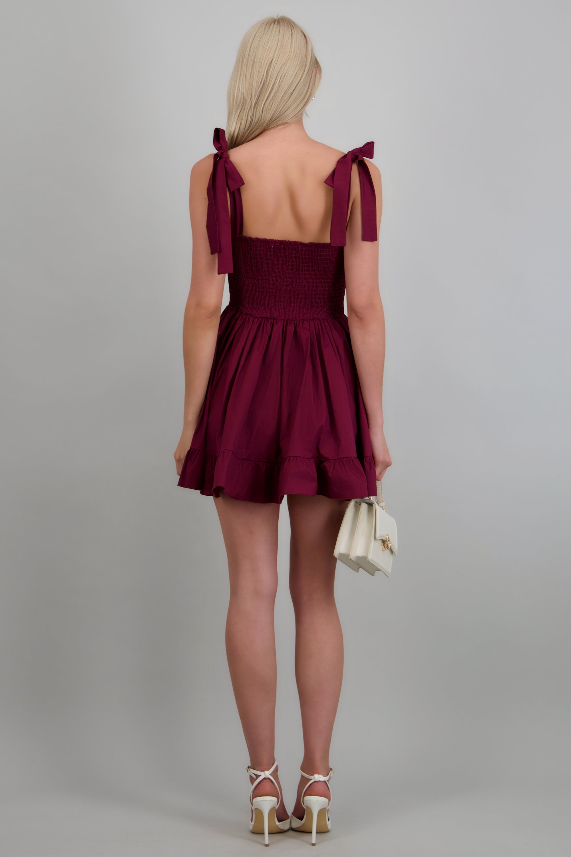 Vestido mini detalle botones VINO