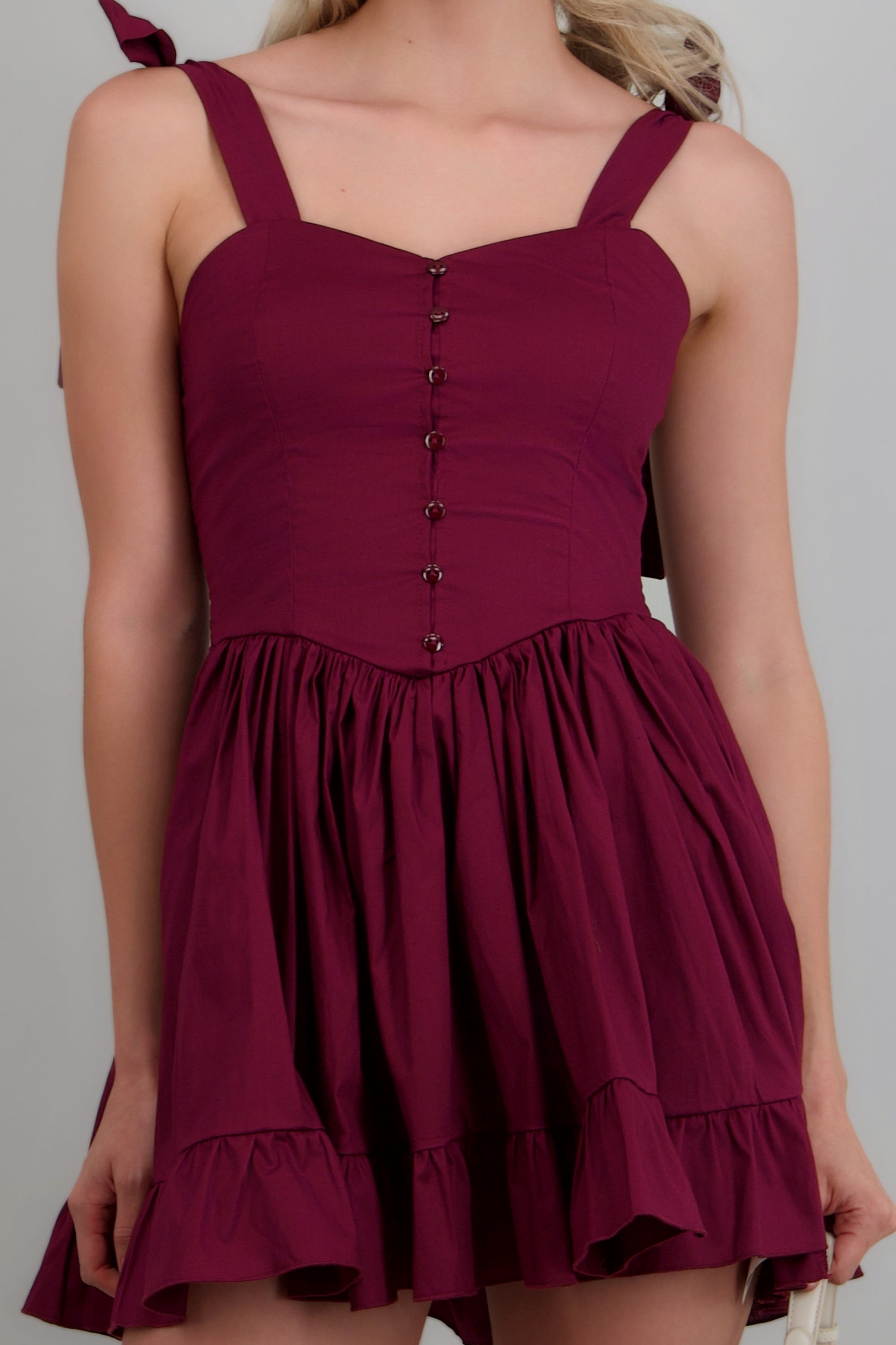 Vestido mini detalle botones VINO