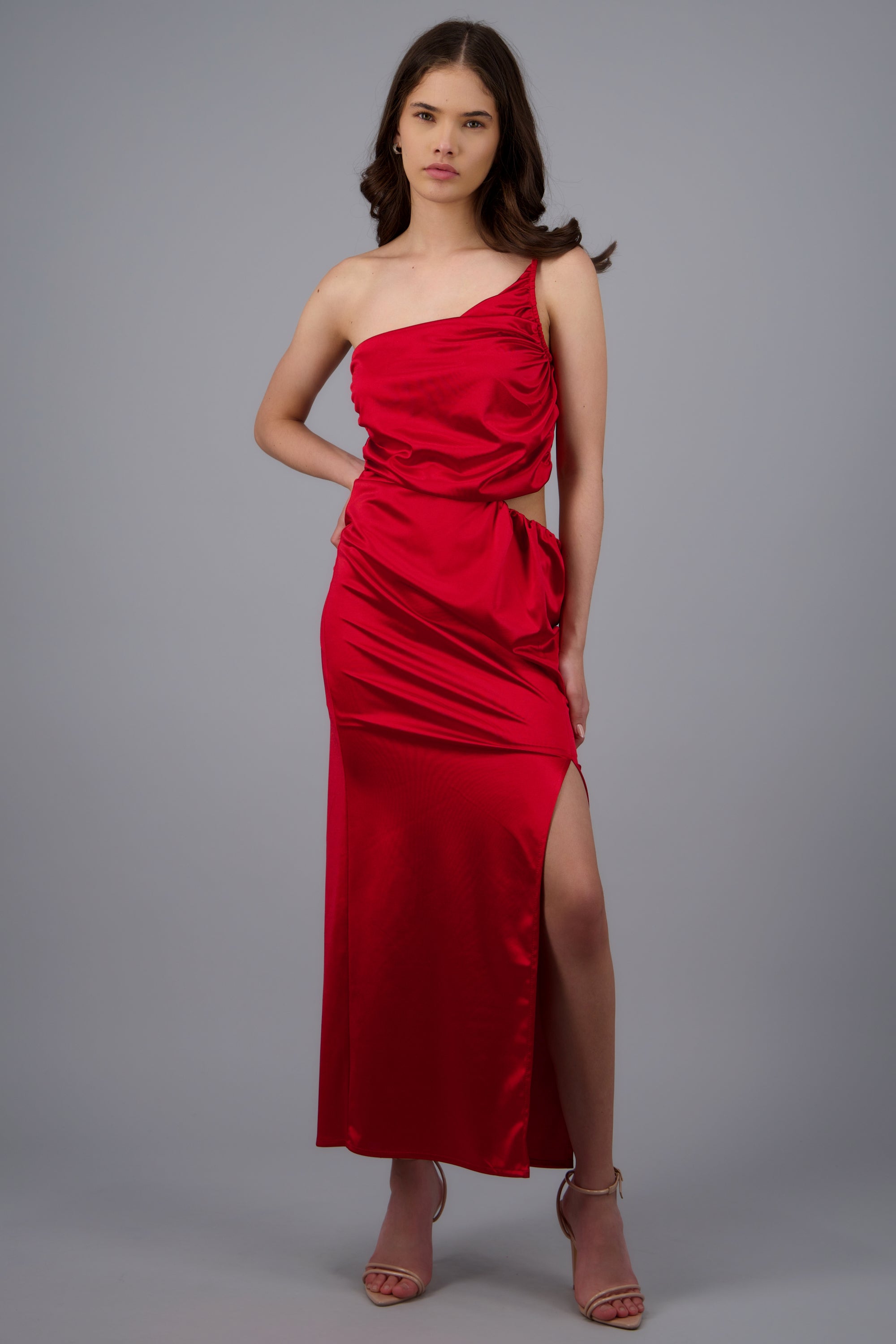 Vestido maxi asimetrico satin ROJO