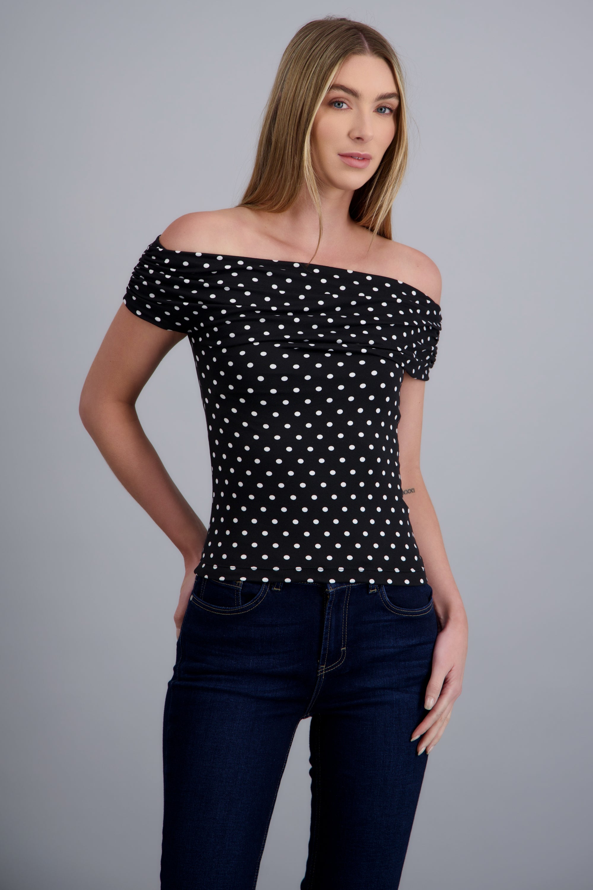 Blusa cuello cascada polka NEGRO COMBO
