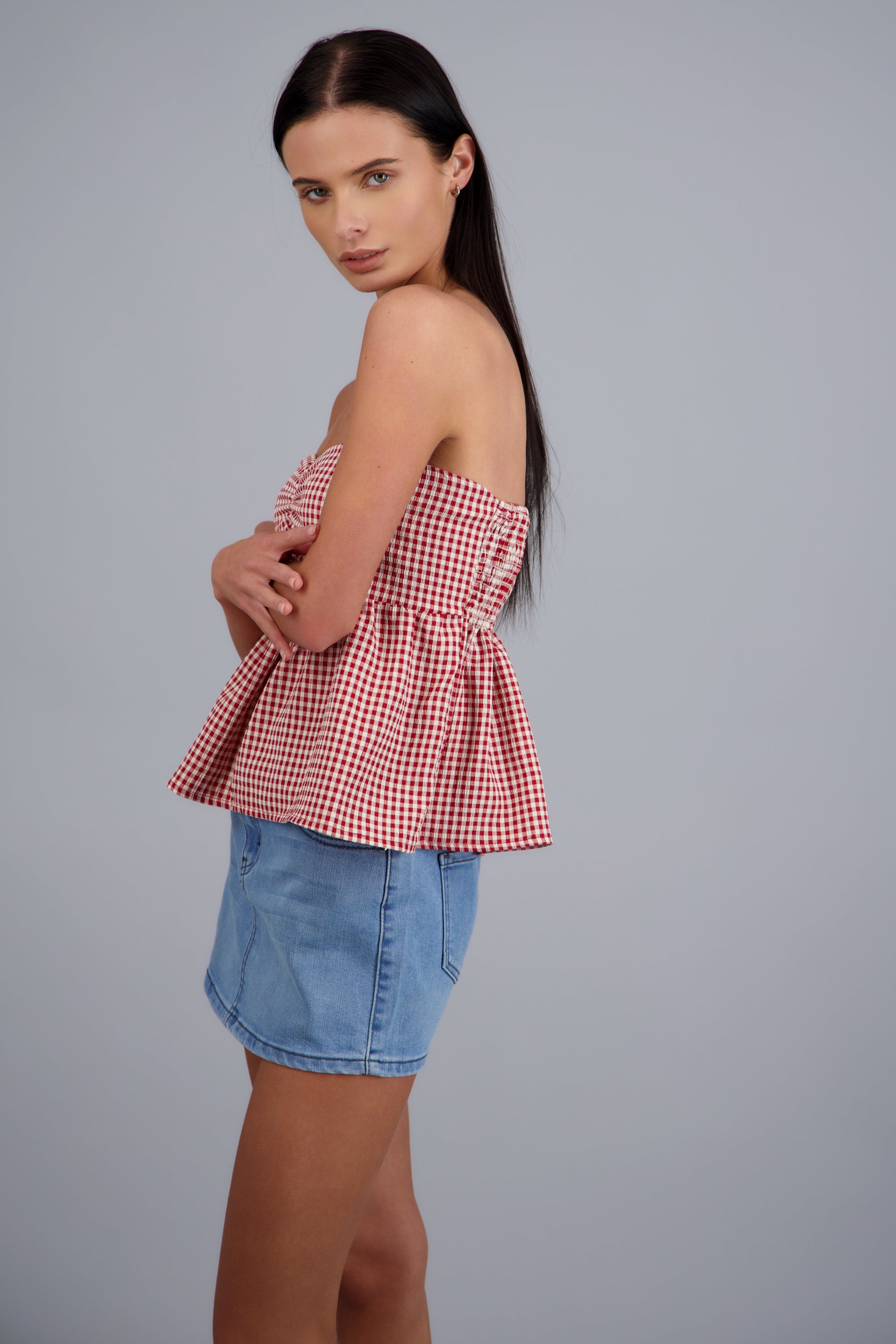 Blusa strapples estampado ginham ROJO COMBO