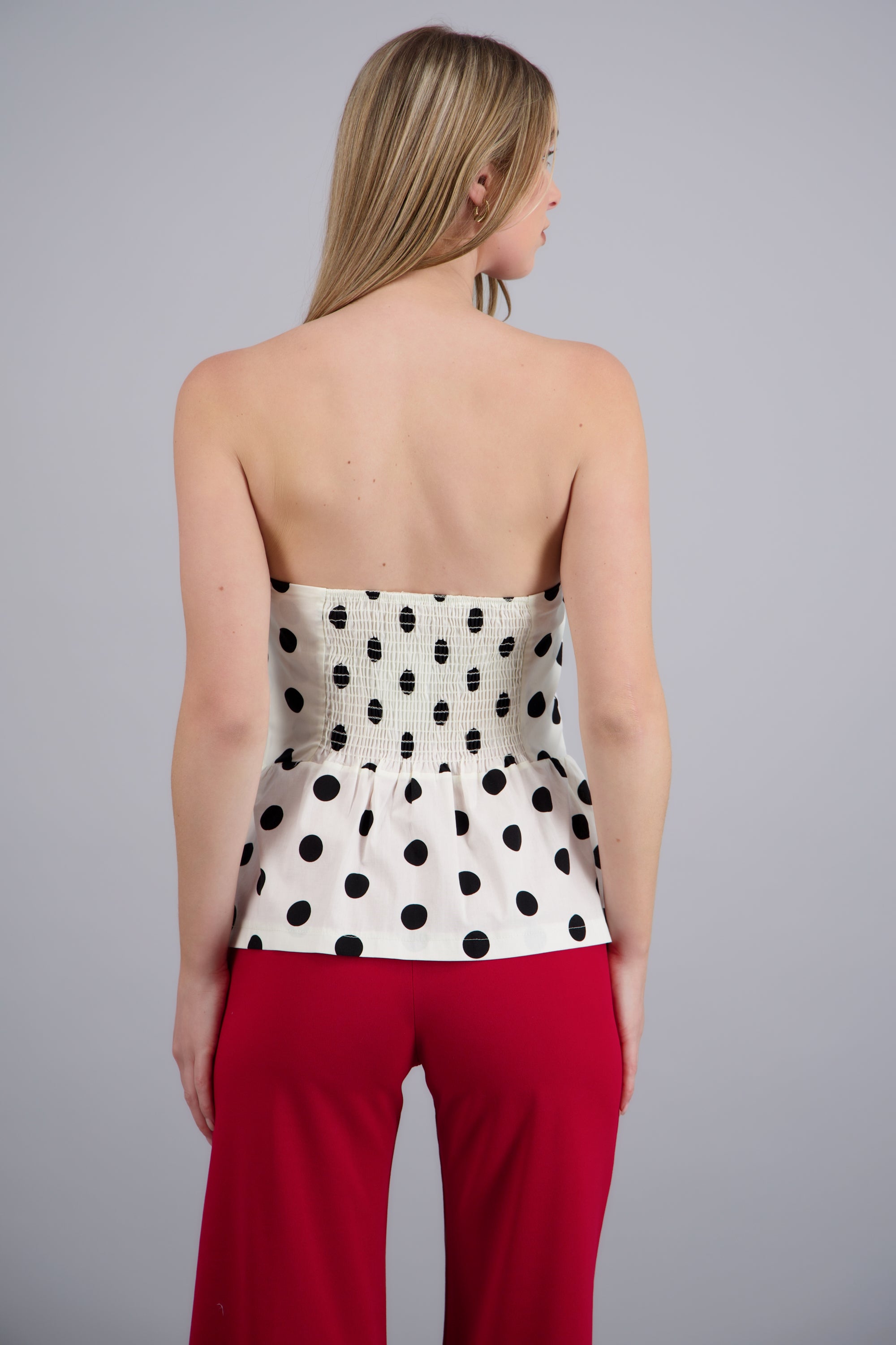 Blusa strapless polka dots con peplum BLANCO COMBO