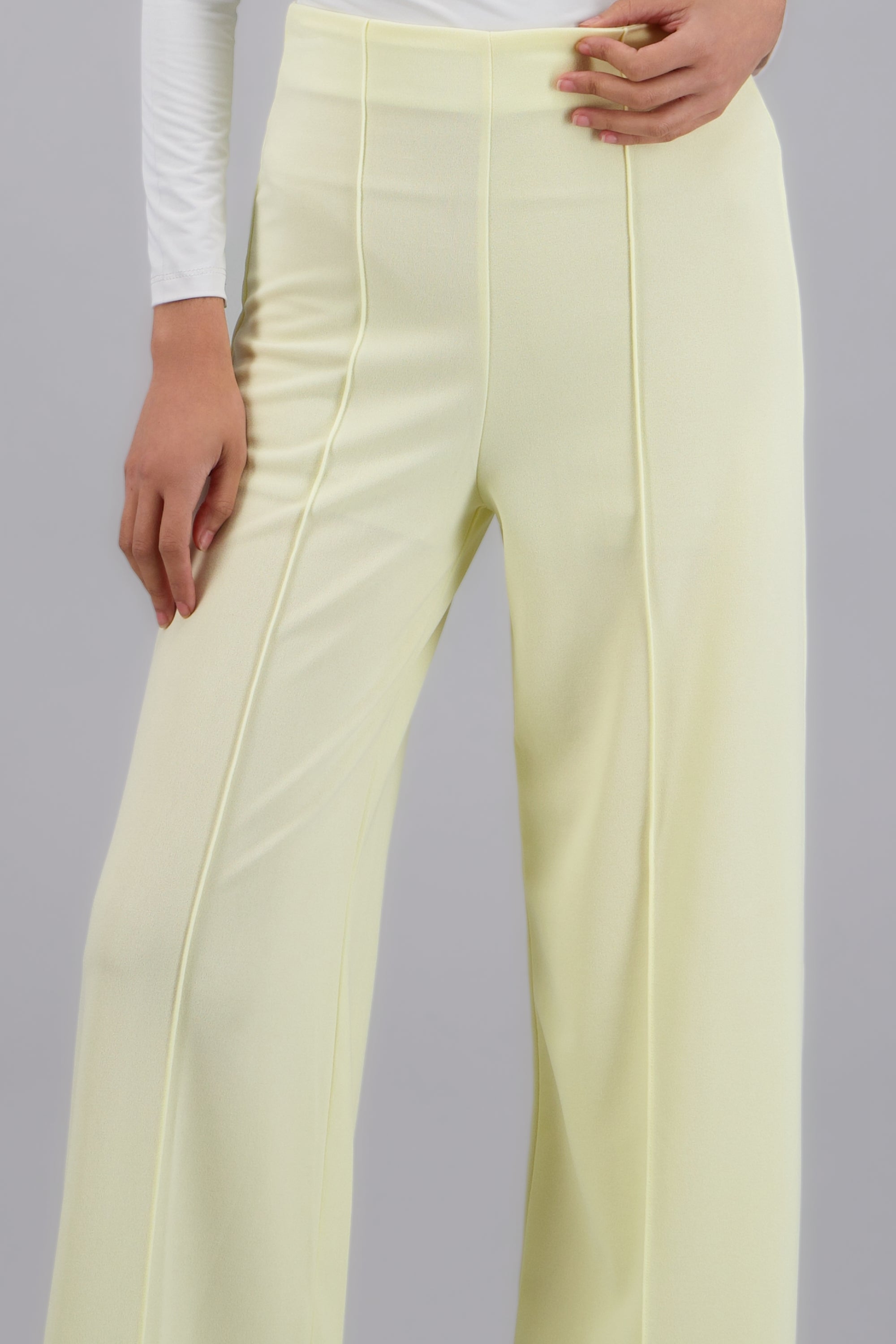 PASTEL YELLOW