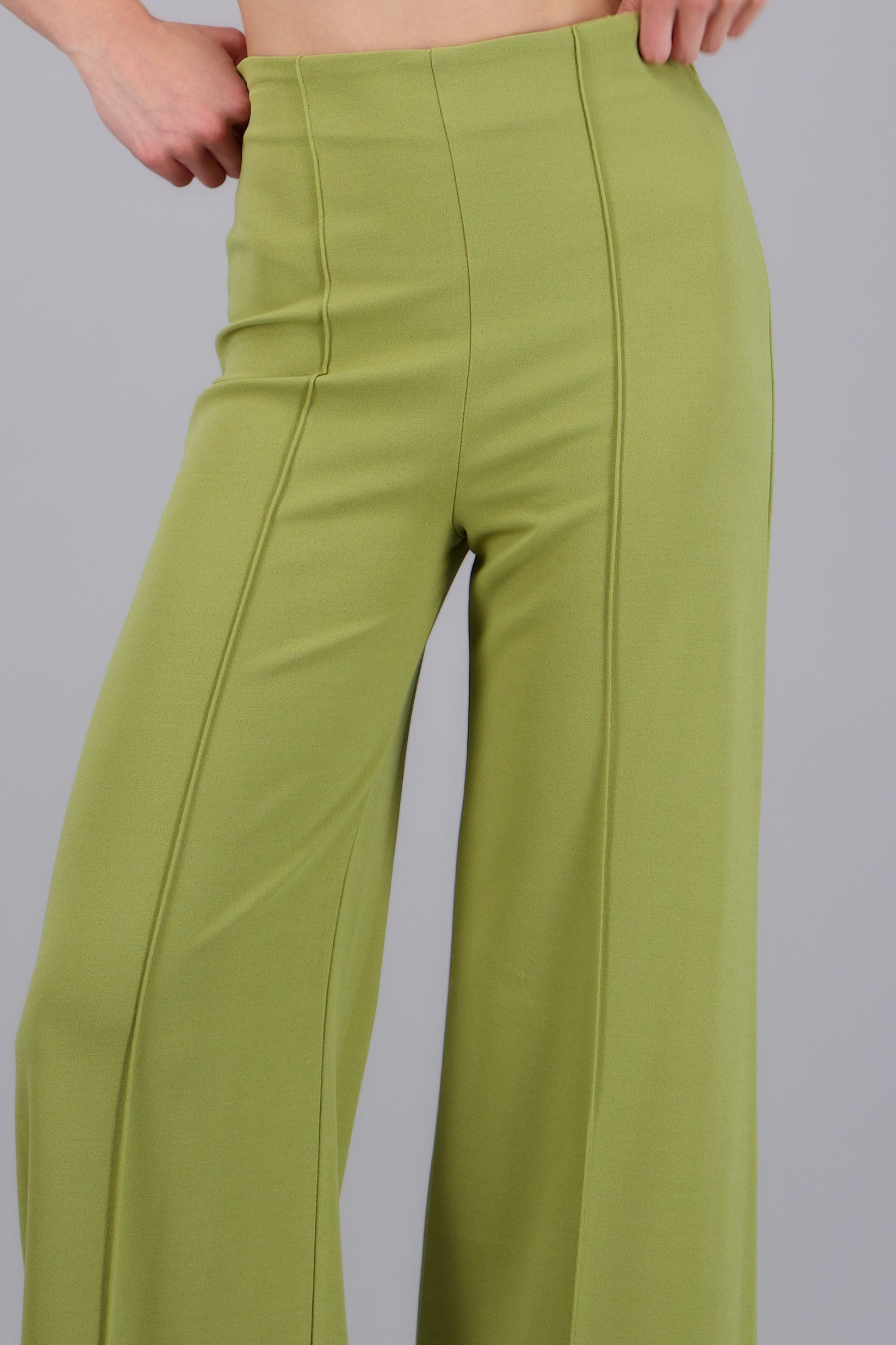 LIGHT GREEN