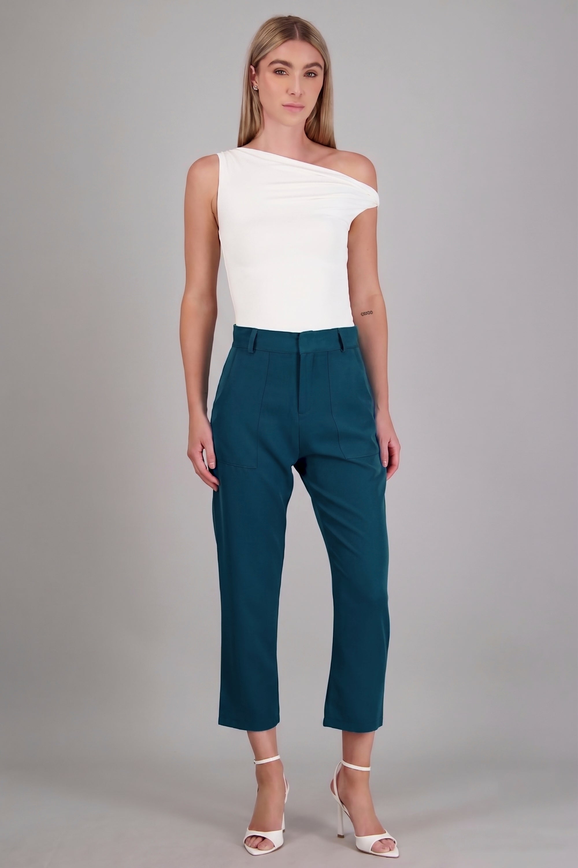 Pantalón Cintura Alta Capri Bolsas AZUL PATO