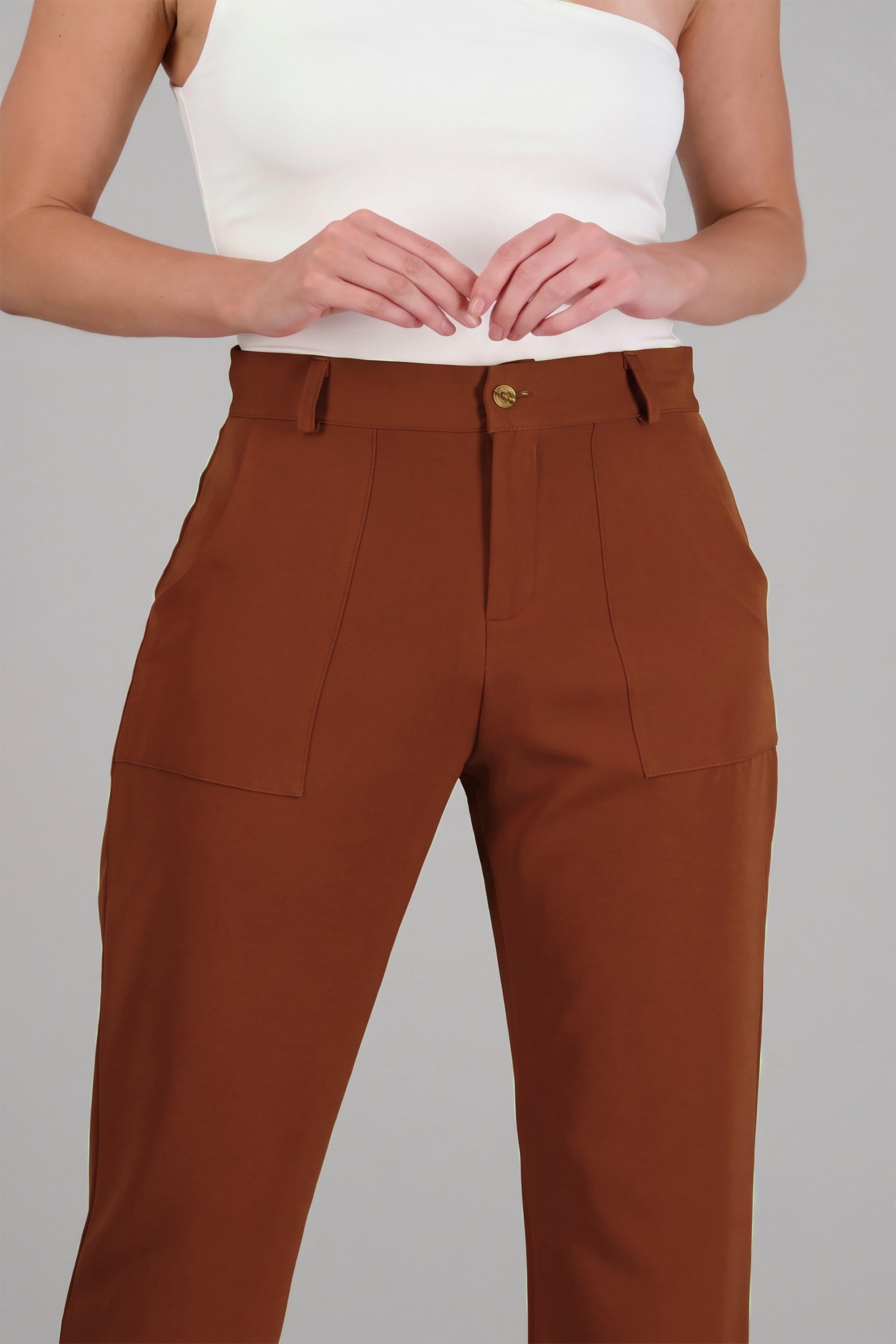 Pantalón Cintura Alta Capri Bolsas COBRE