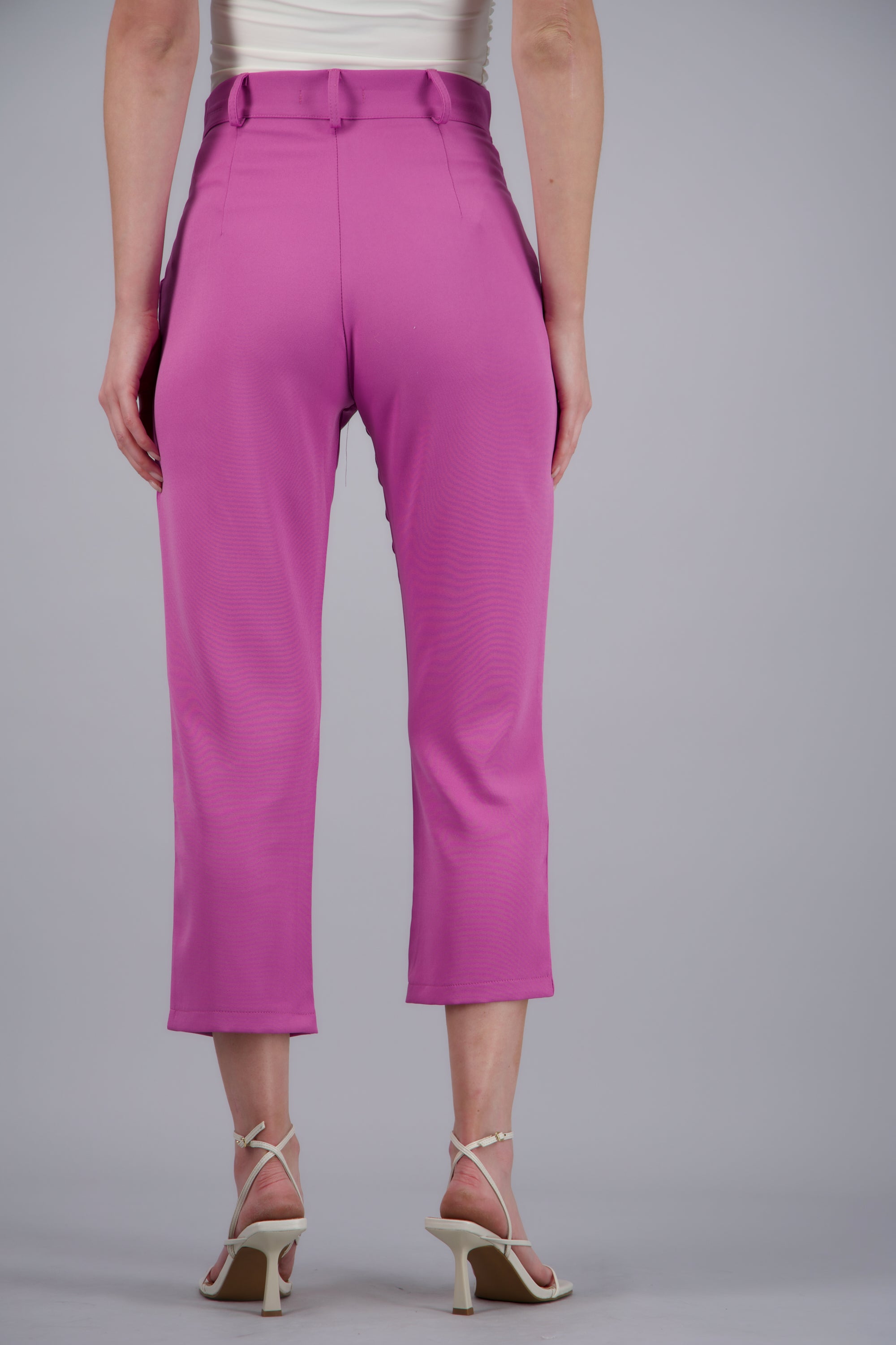 Pantalón Cintura Alta Capri Bolsas FIUSHA