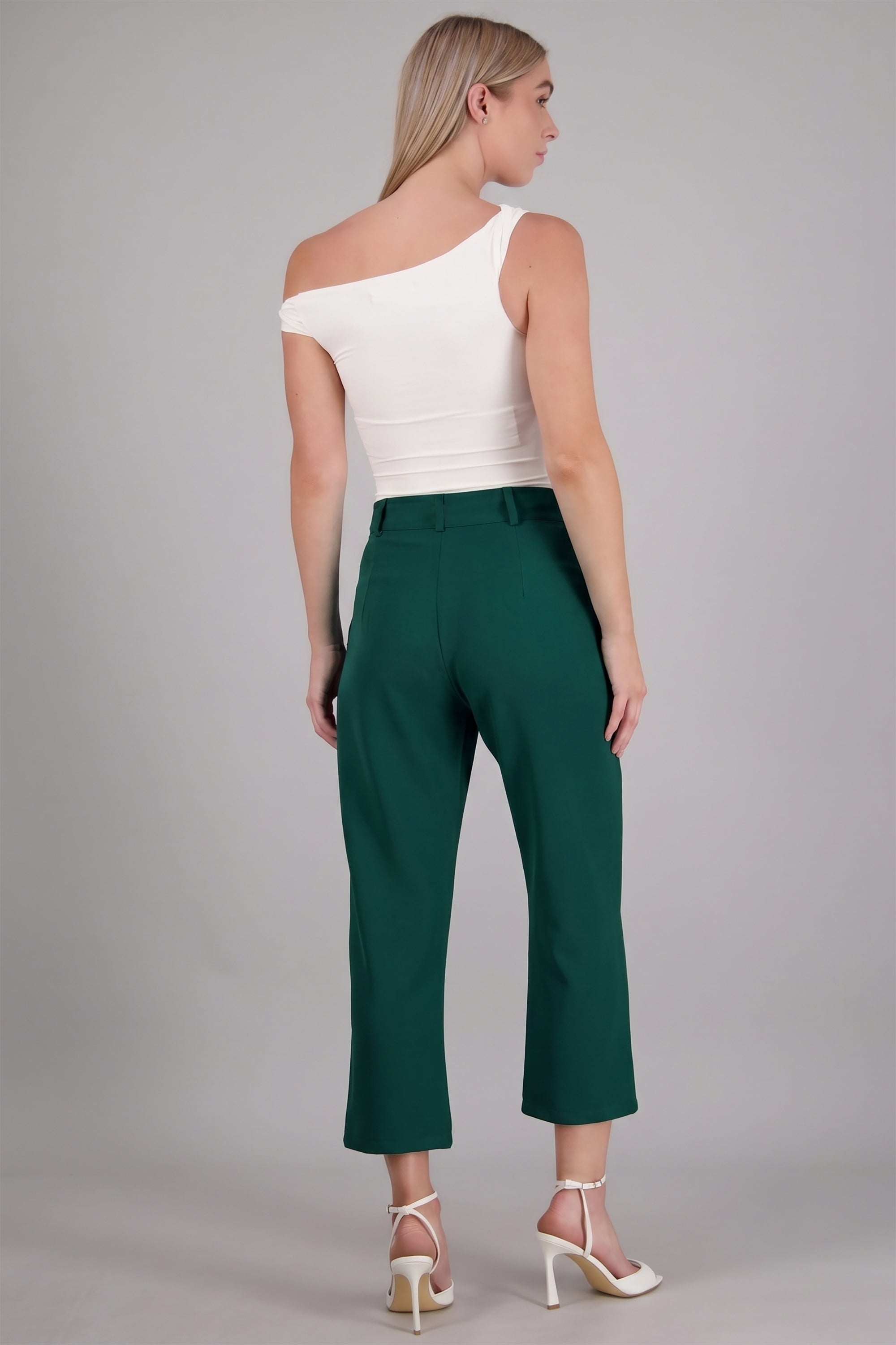 Pantalón Cintura Alta Capri Bolsas VERDE CAZADOR