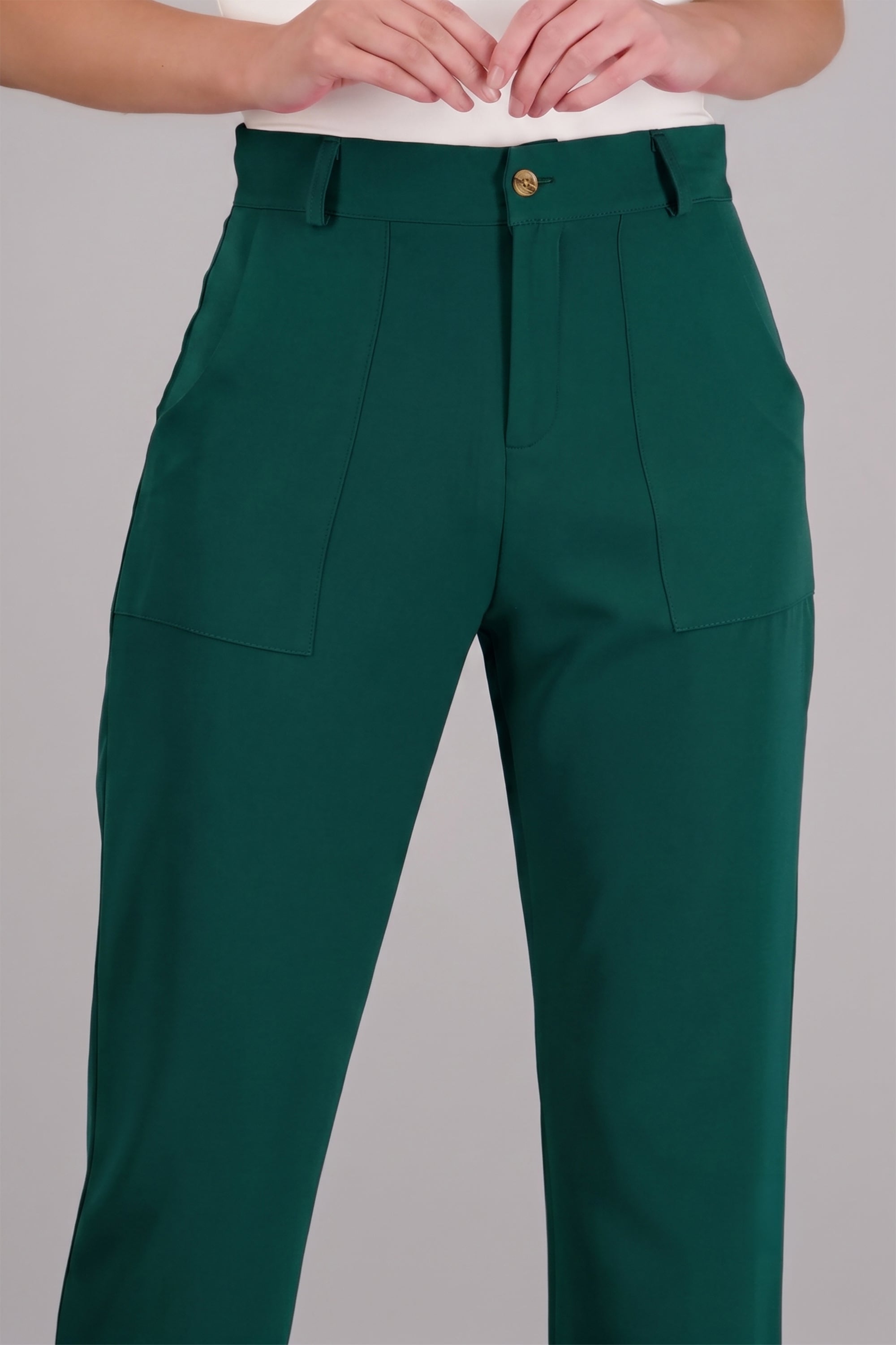 Pantalón Cintura Alta Capri Bolsas VERDE CAZADOR
