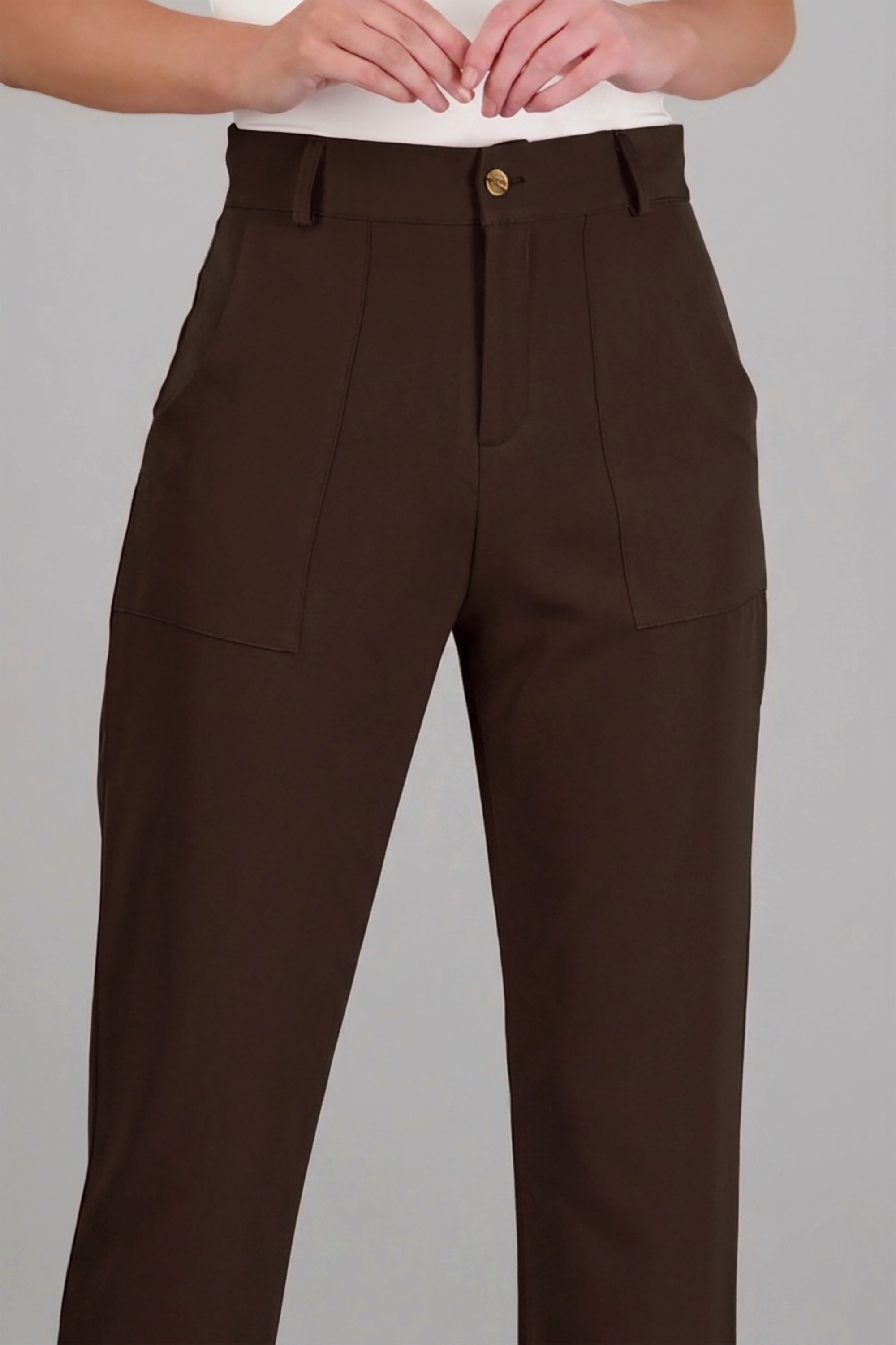 Pantalón Cintura Alta Capri Bolsas CAFE OBSCURO