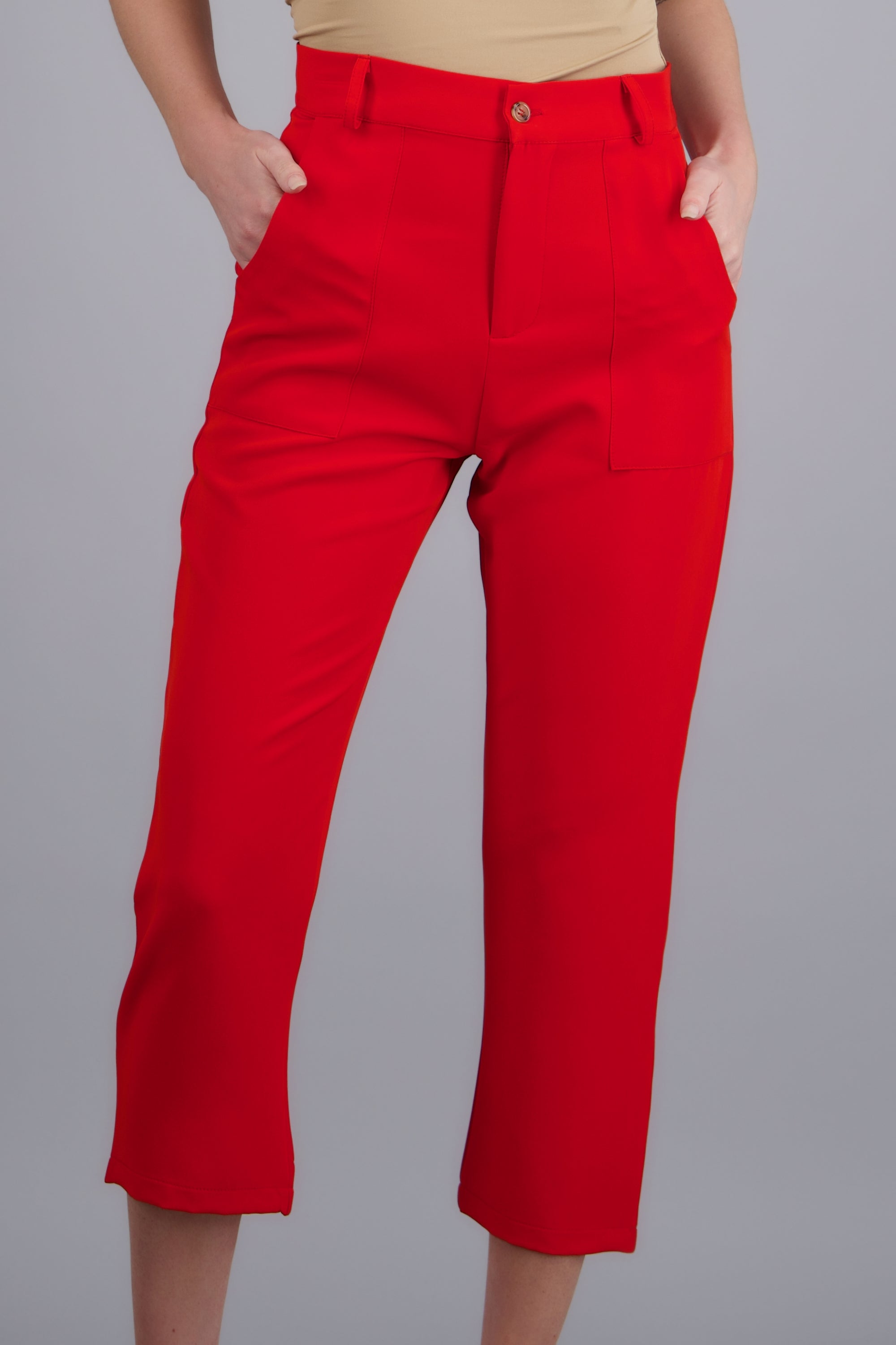 TOMATO RED